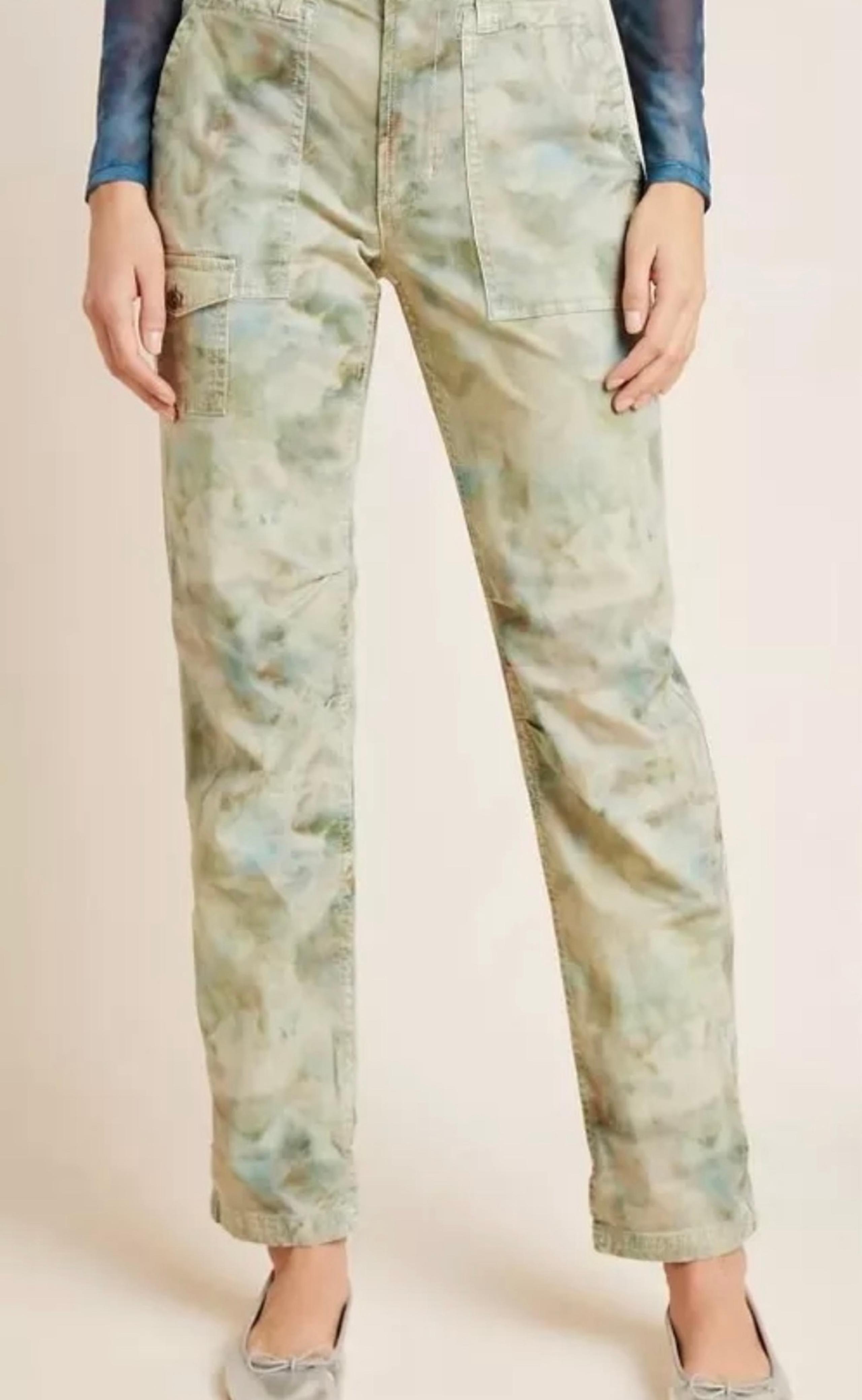 ANTHROPOLOGIE The Wanderer Women's Size 29 Green Watercolor Print Cargo Pant