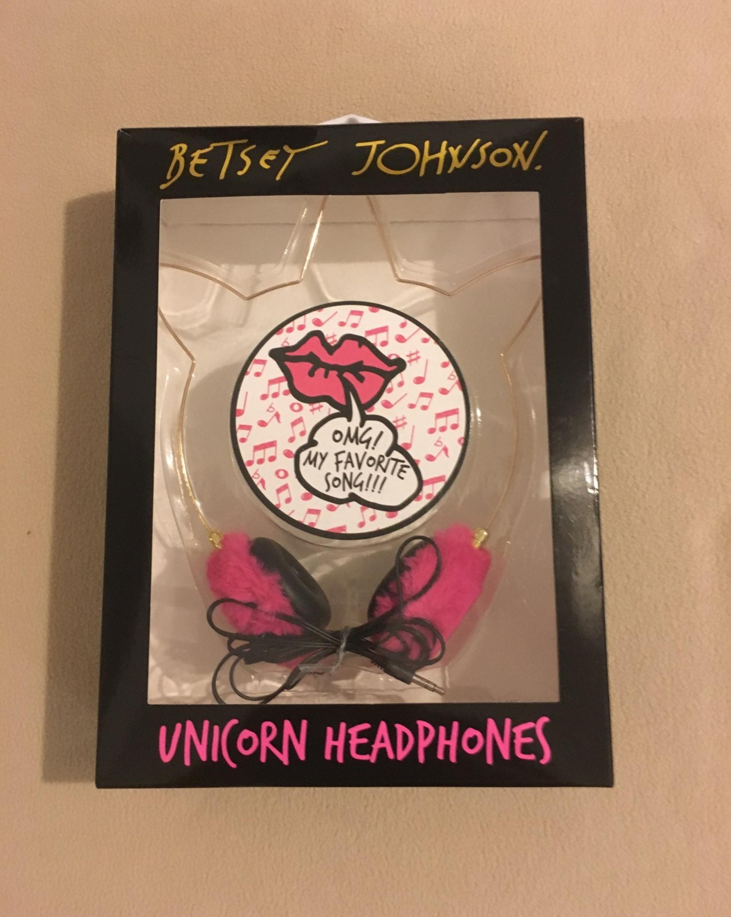 Headphones