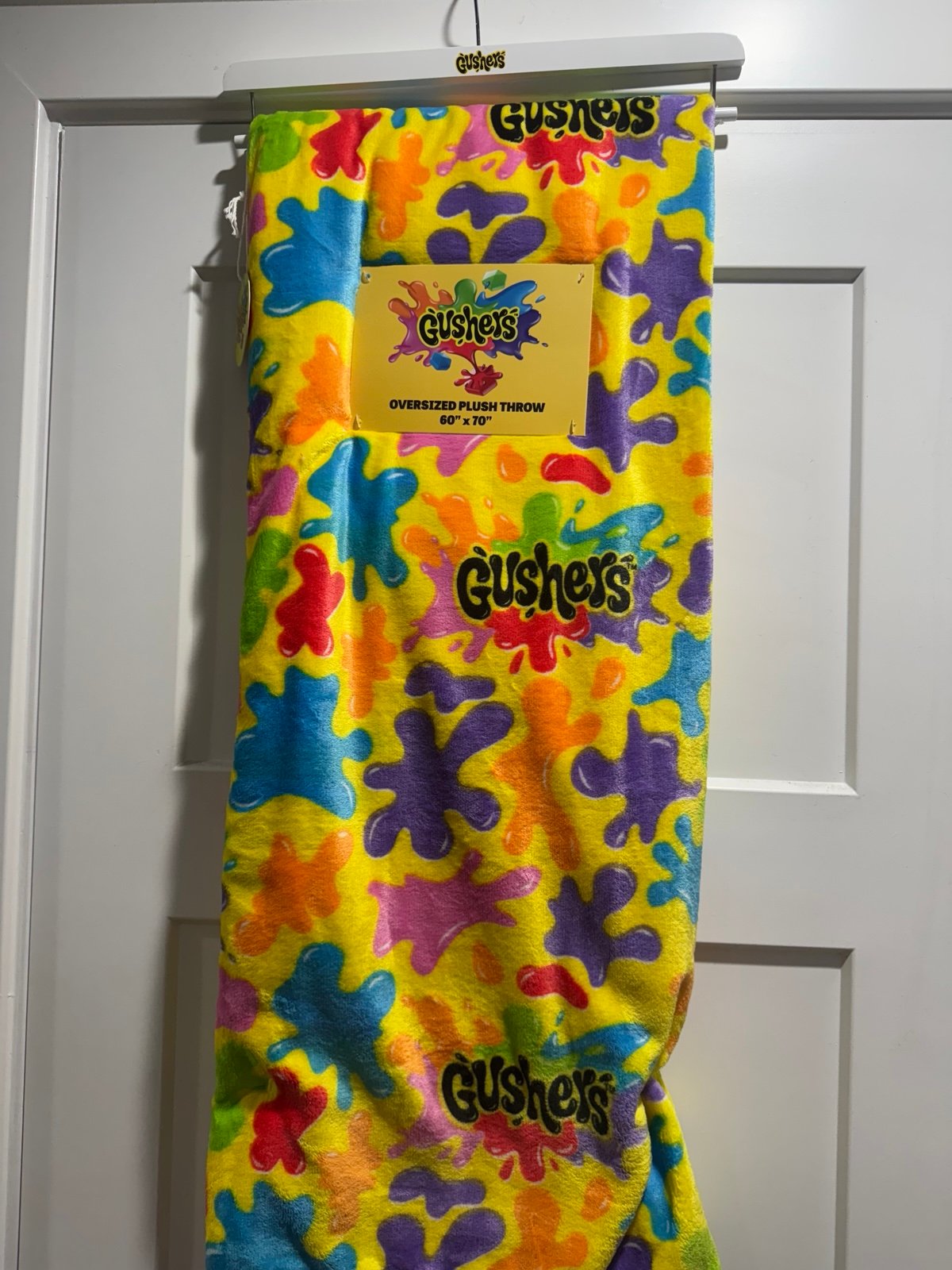 Gushers Throw Blanket