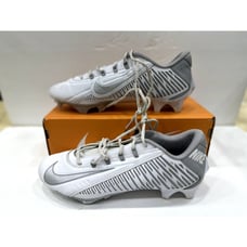 NIKE FLYWIRE VAPOR EDGE 360 SIZE 10.5 LOW WHITE METALLIC SILVER
