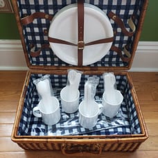 Vintage Wicker Picnic Basket NWT