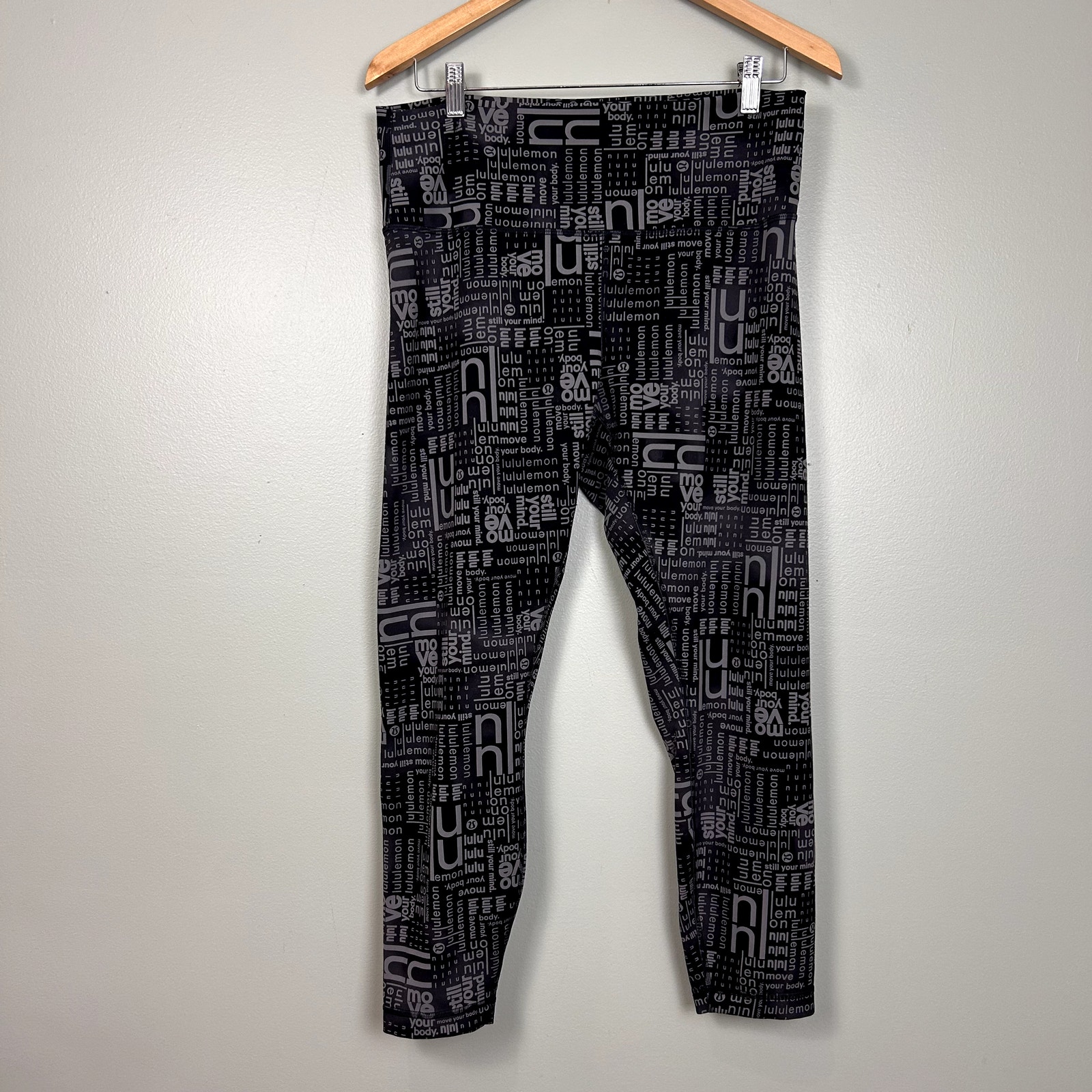 Lululemon Wunder Train High-Rise Tight 25 Crop Leggings Black Ombre Logo sz 14