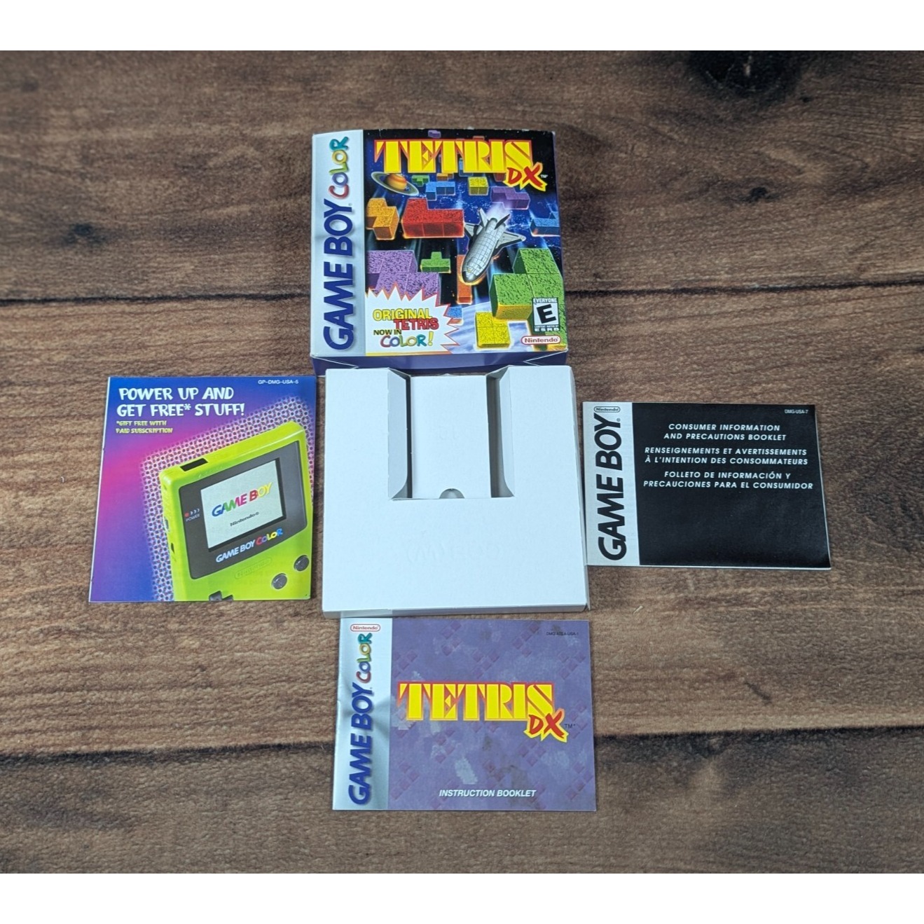 NO GAME- Tetris DX (Nintendo Game Boy Color, 1998) Box & Manuals ONLY NO GAME