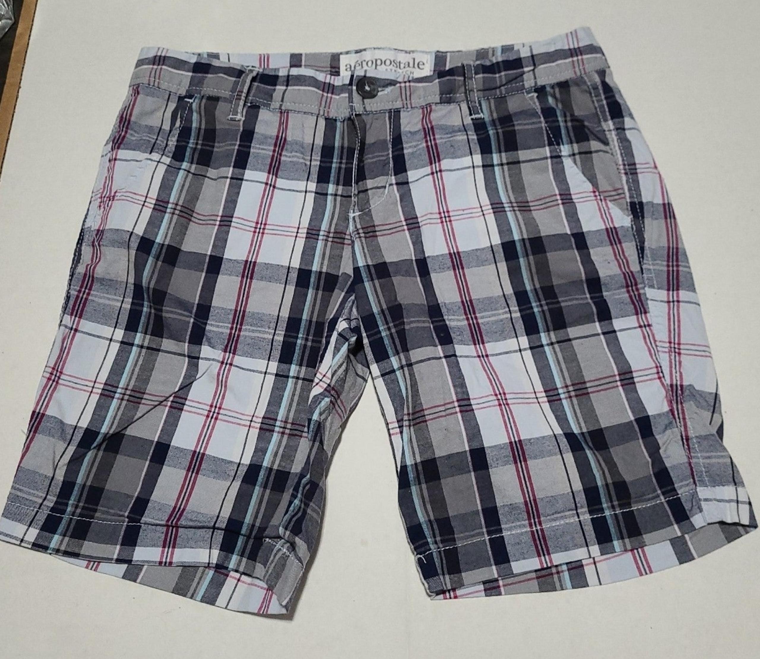 Aeropostale Women's Juniors 3/4 Bermuda Chino Shorts Multicolor Plaid