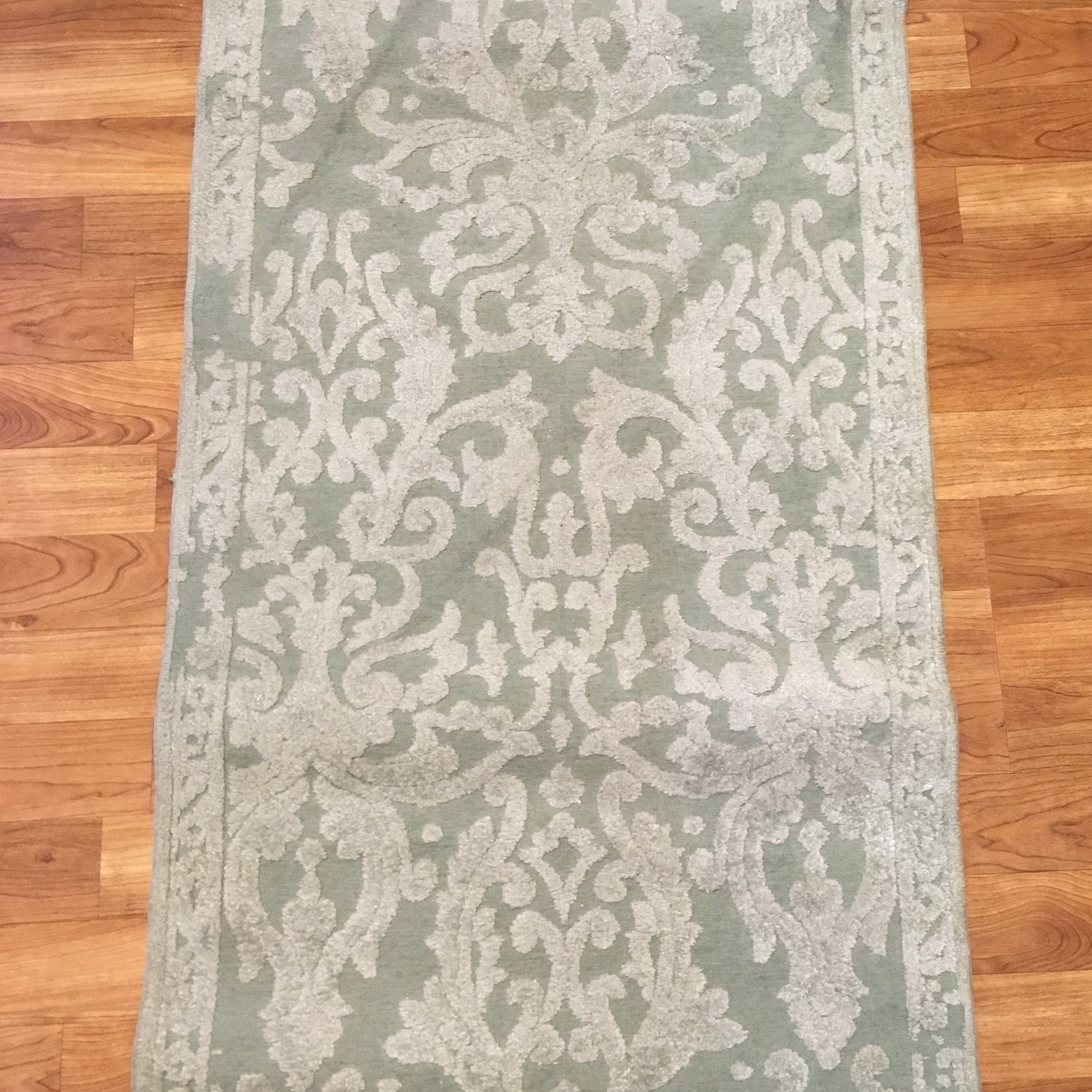 metallic light Blue rug