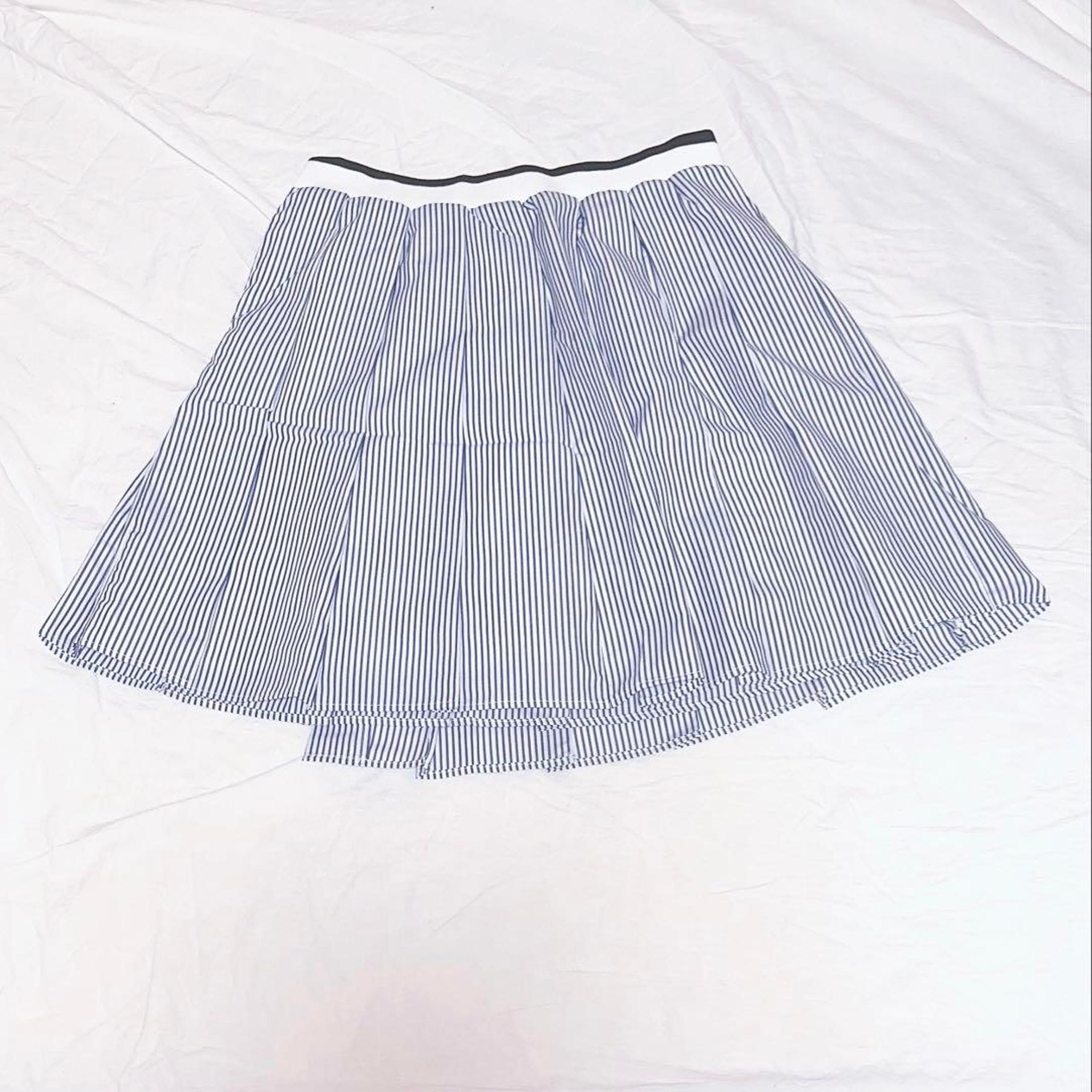 UNIQLO JW Anderson Pleated Stripe Mini Skirt