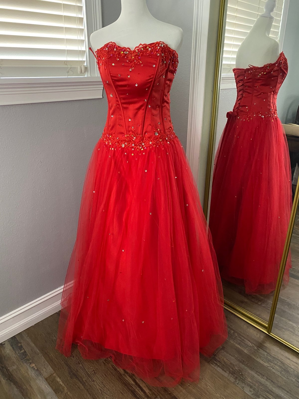Sweet sixteen dress
