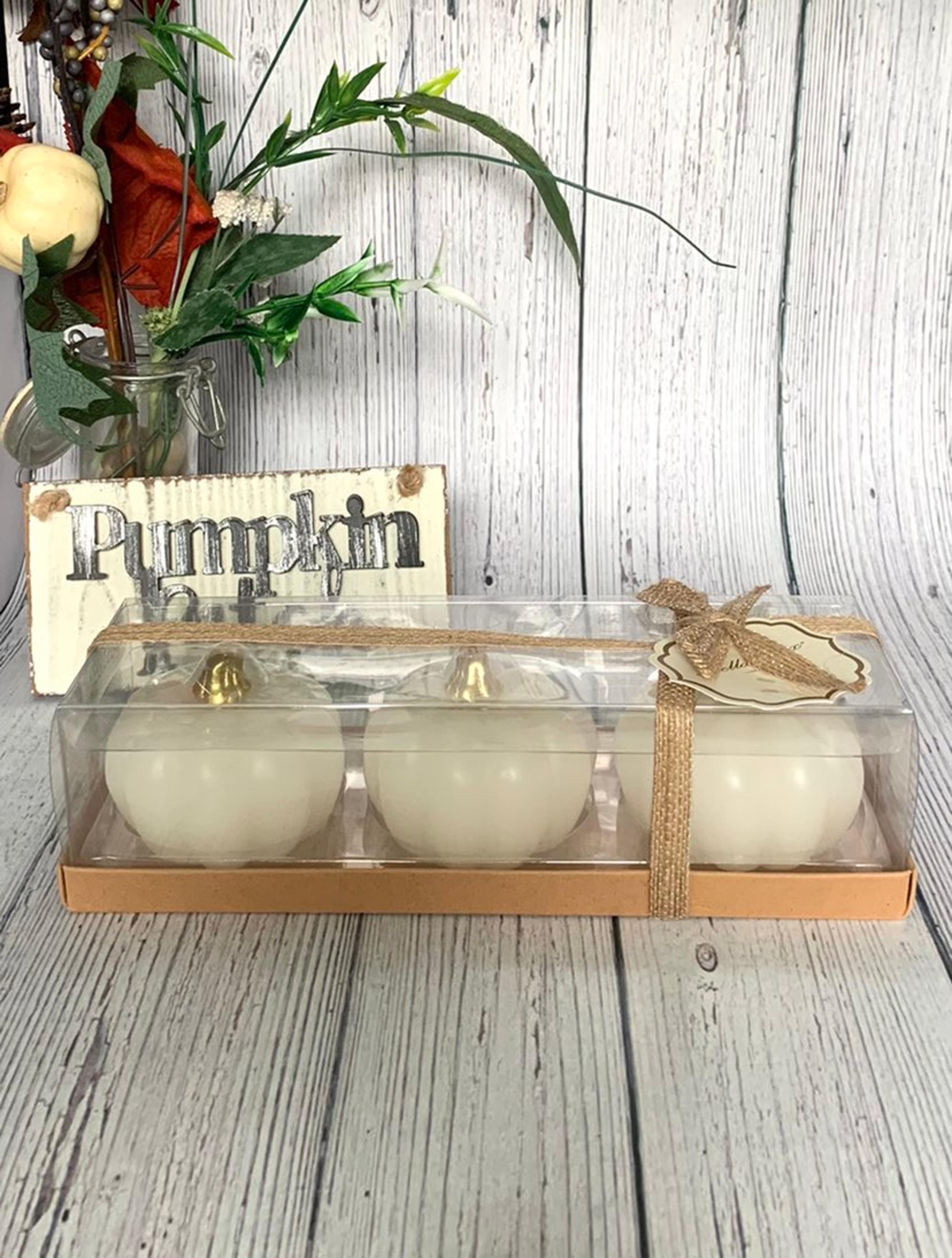 Bella Lux Pumpkin Candles-Set of 3