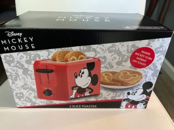 Mickey Mouse 2 slice toaster