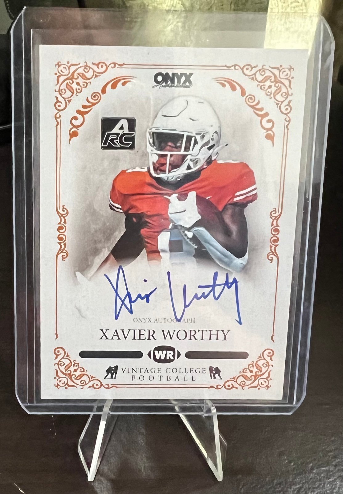 Xavier Worthy 2022 Onyx Vintage College Football Blue ink Auto /300