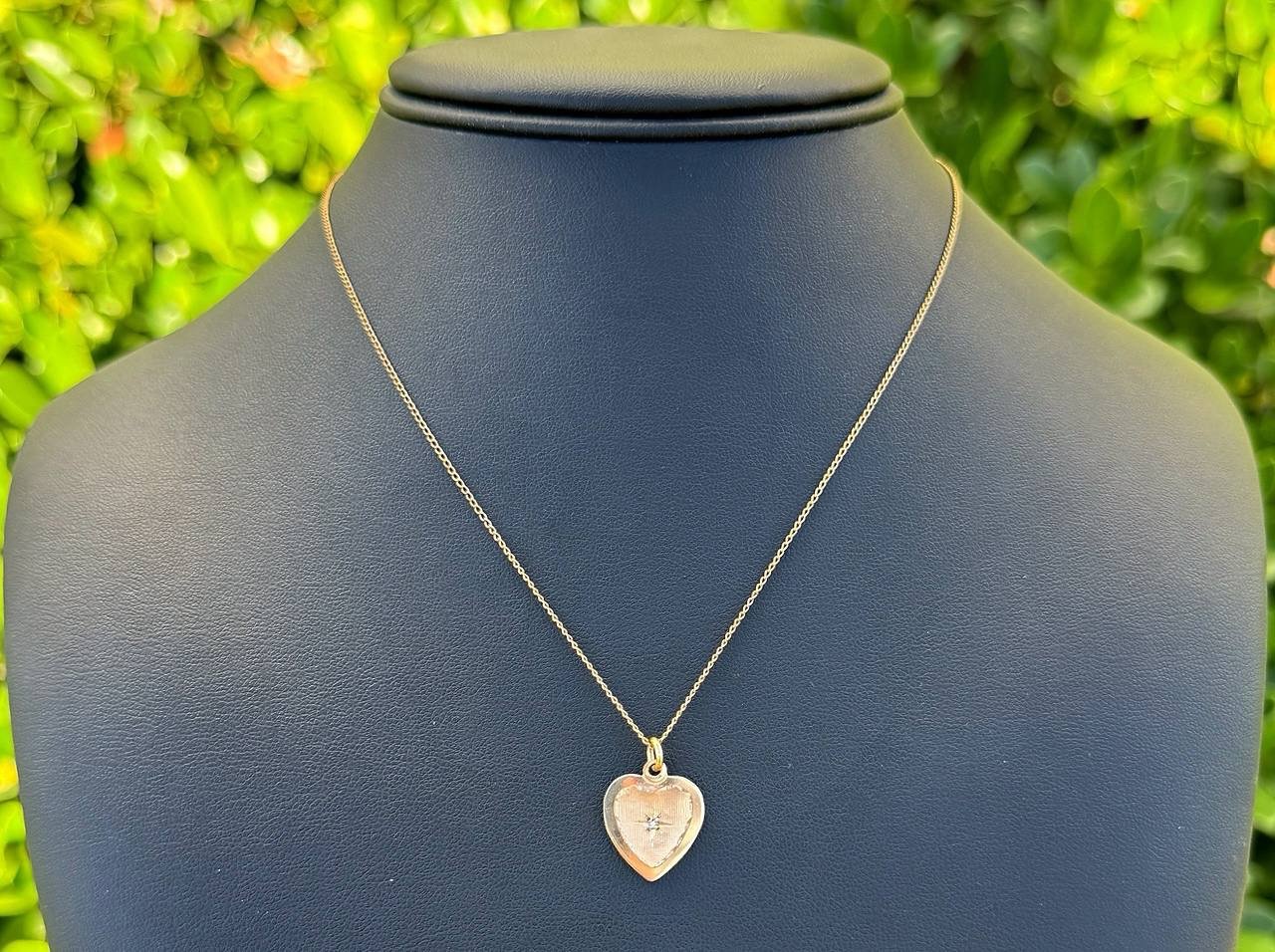Jewelry 10k solid yellow 16” Heart necklace chain 0.005 CT 2.0 grams 1.0mm