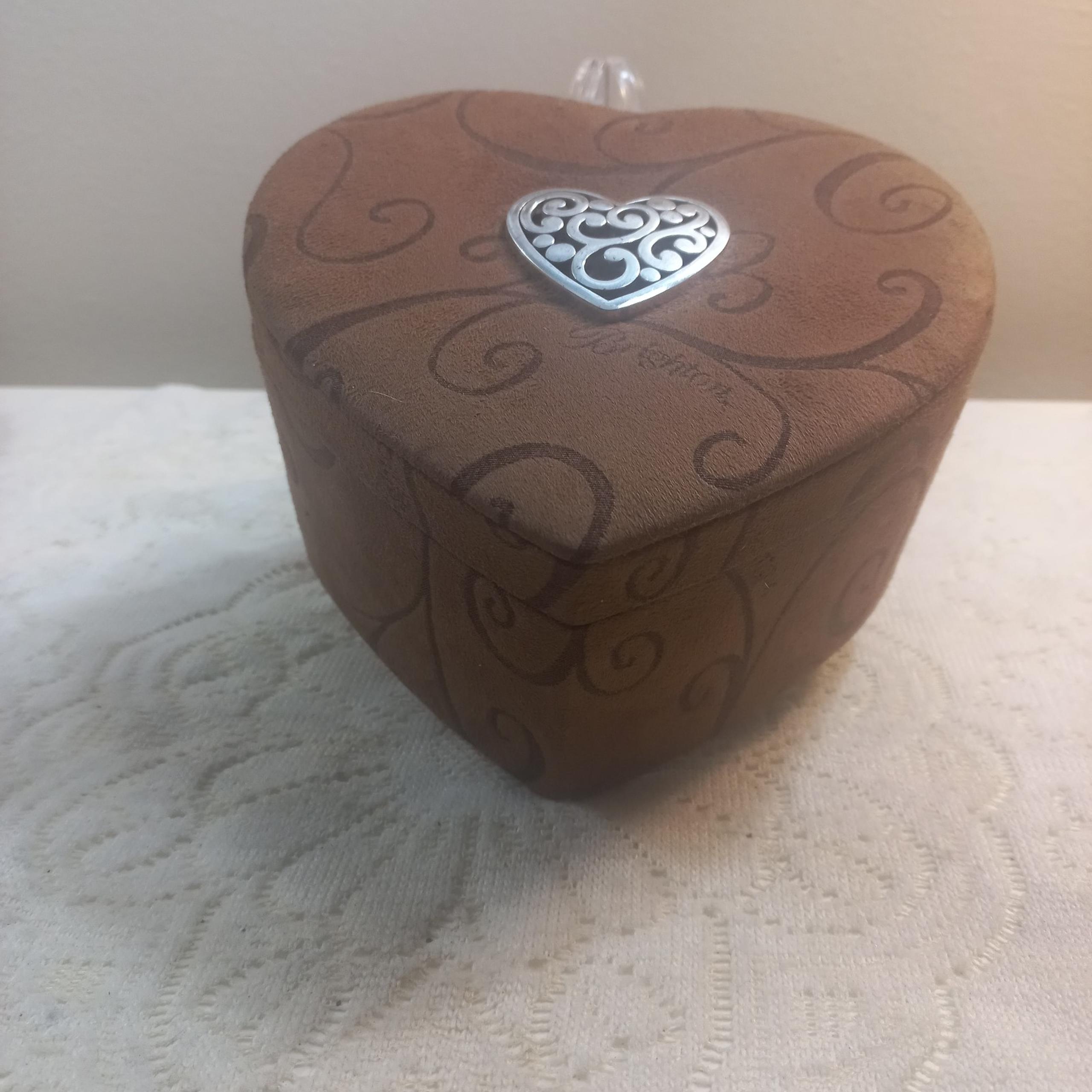 Brighton Fill Your Heart Brown Faux Suede Jewelry Box 3 Removable Trays Inside