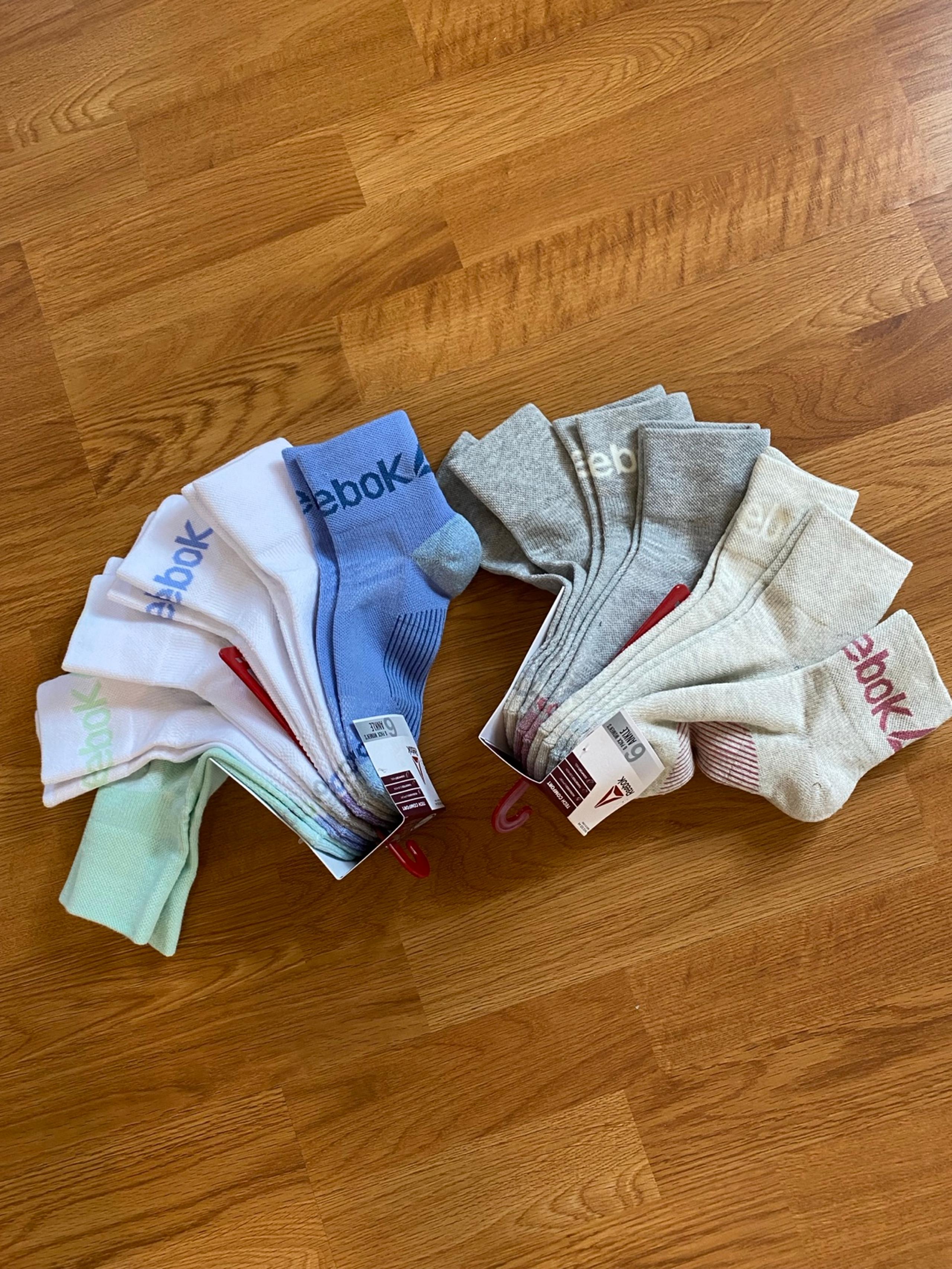 New women’s Reebok Sz 4-9 ankle socks bundle