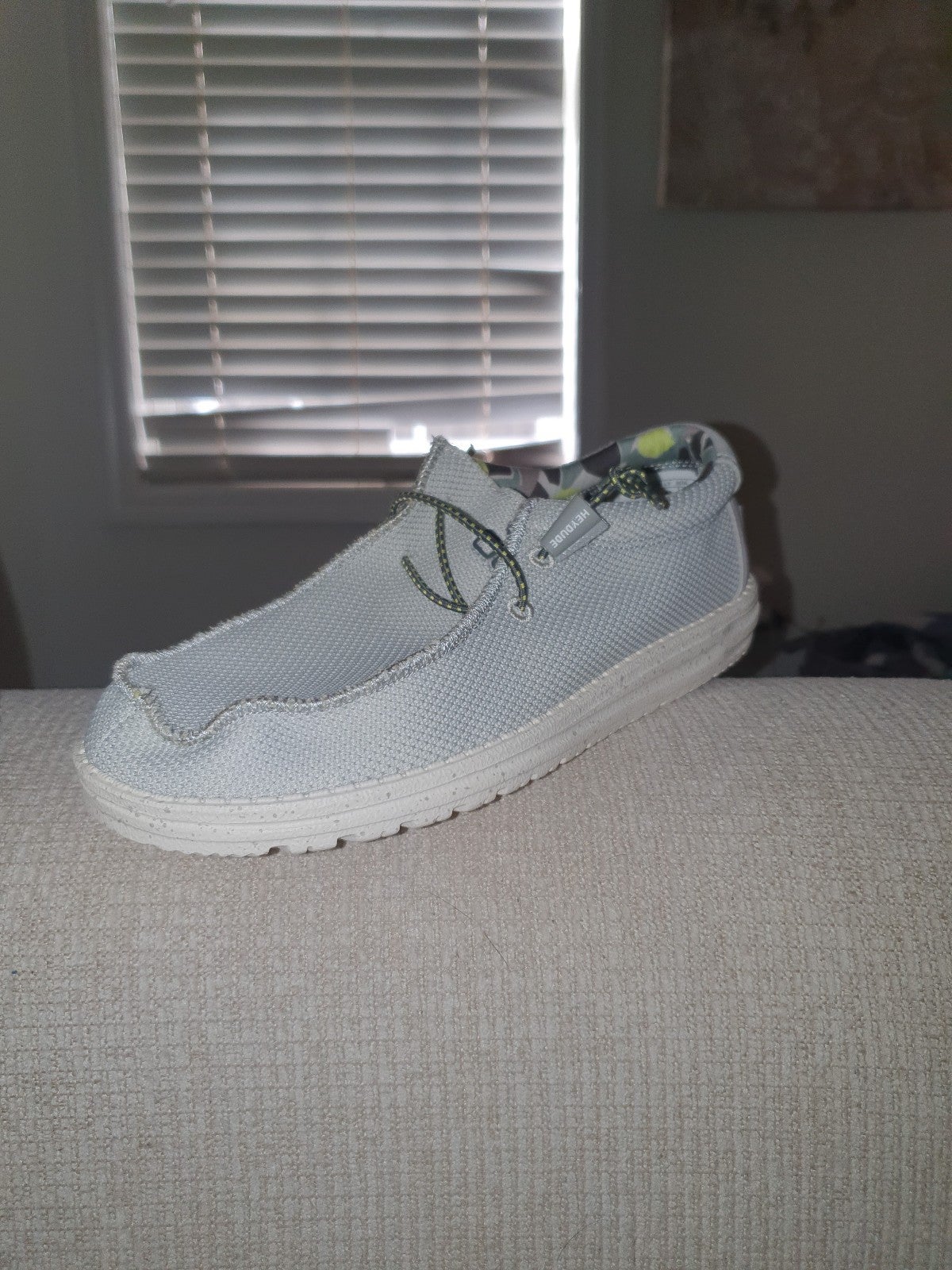 Hey Dude Wally Sox Fog size 9