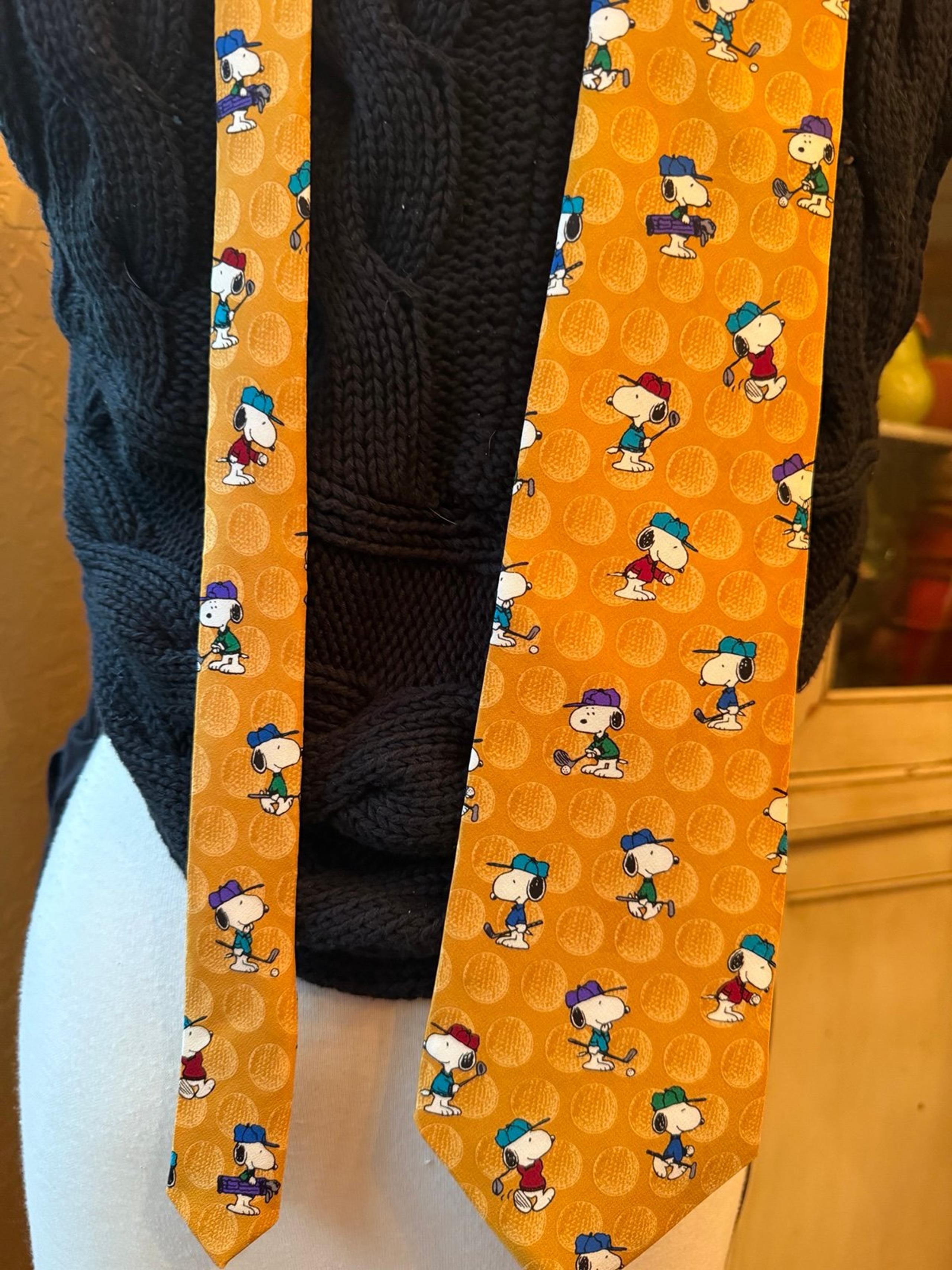 Peanuts golfer men’s ties
