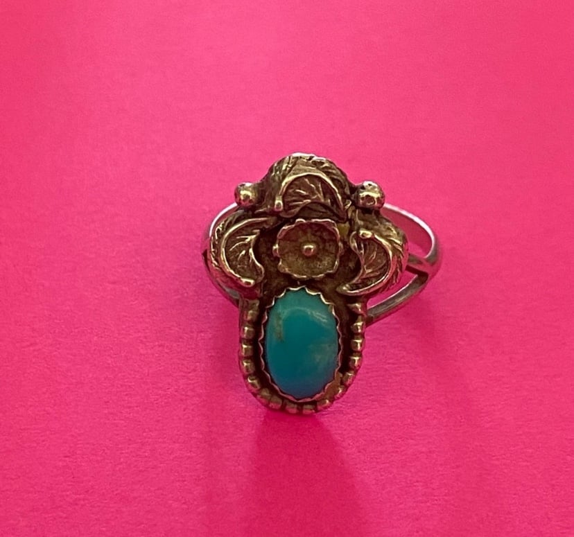 Vintage Native Turquoise Sterling Silver Squash Blossom Ring