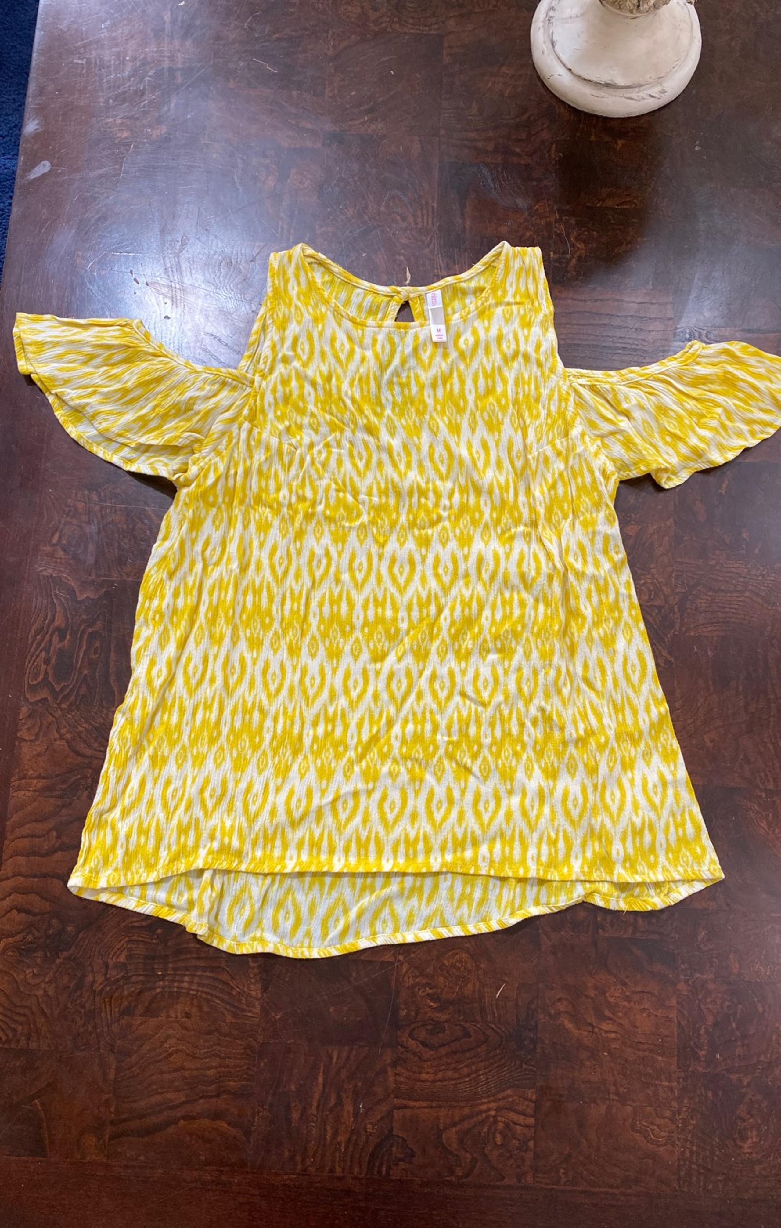 Xhilaration Yellow Off The Shoulder Shir