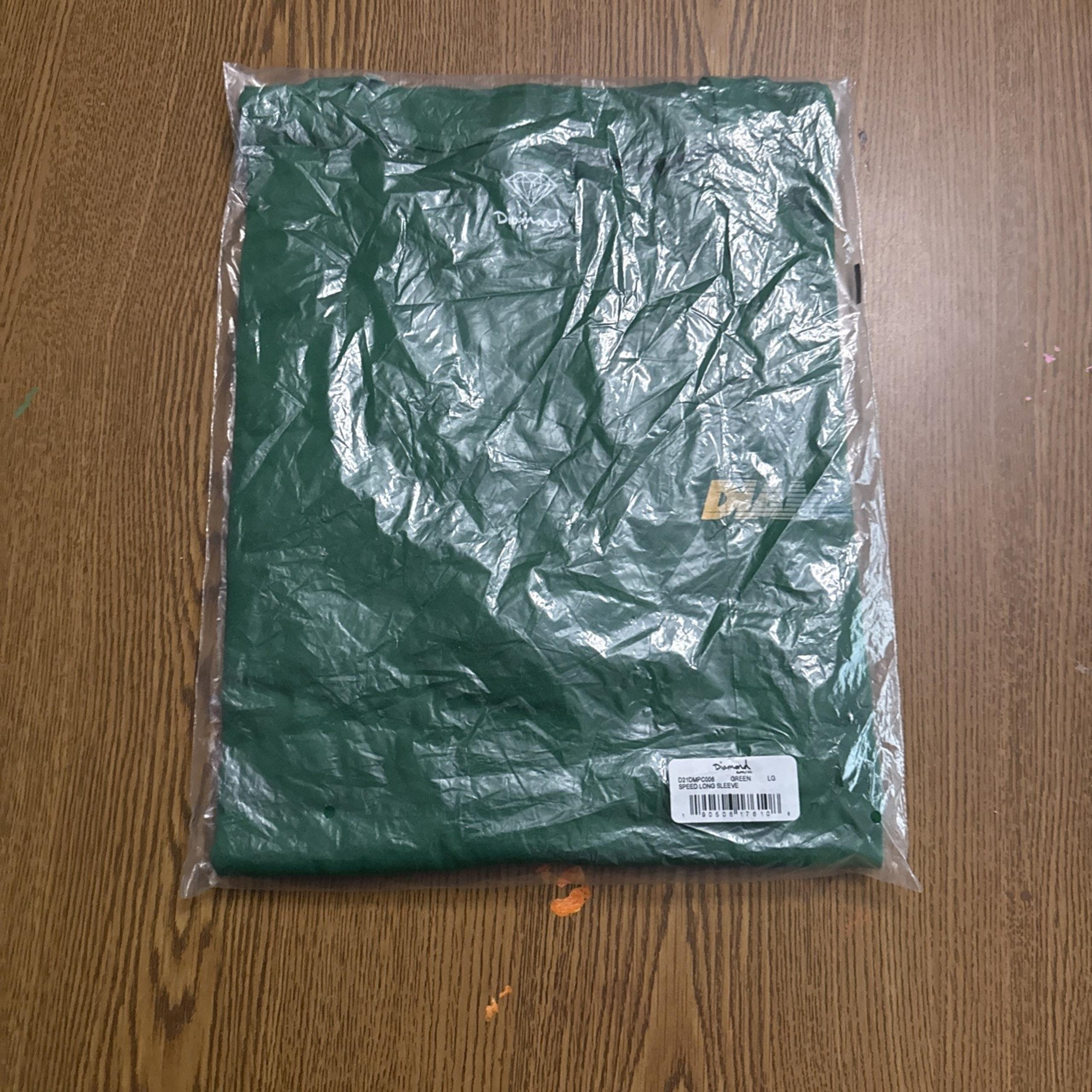 "Diamond Supply Co. Speed Logo Green Long Sleeve Shirt – Graphic Urban Style"