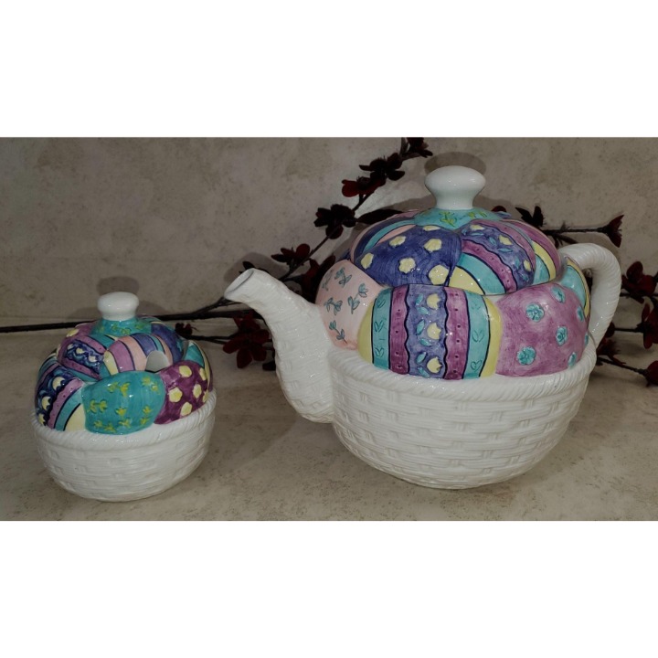 Mervyns 1996 Easter Teapot & Sugar Bowl