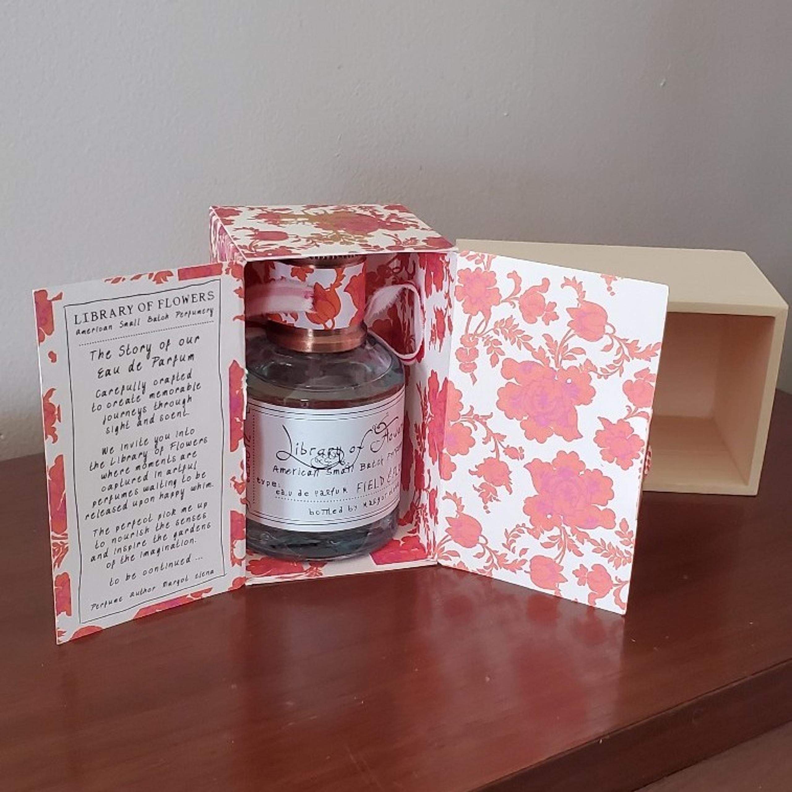 Library of Flowers Field and Flowers Perfume