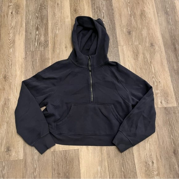 Lululemon Half Zip Scuba