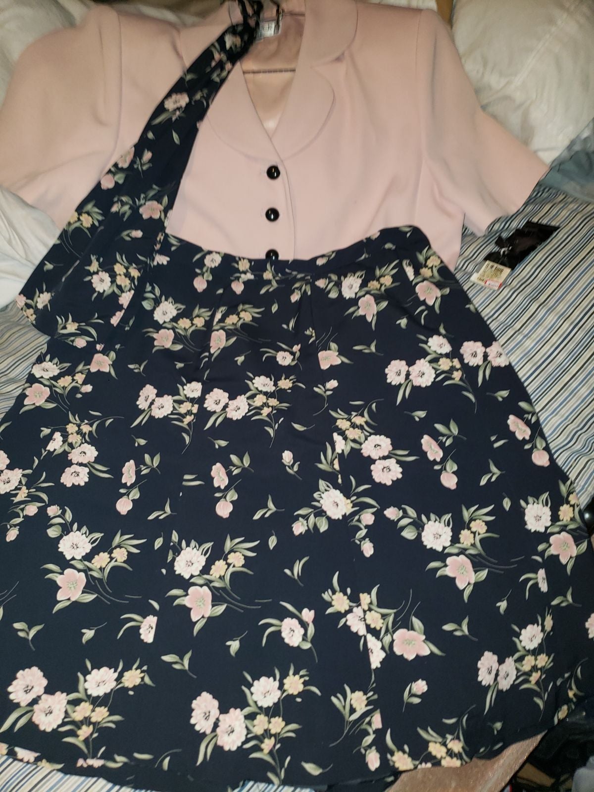 Womens Skirt Suit
