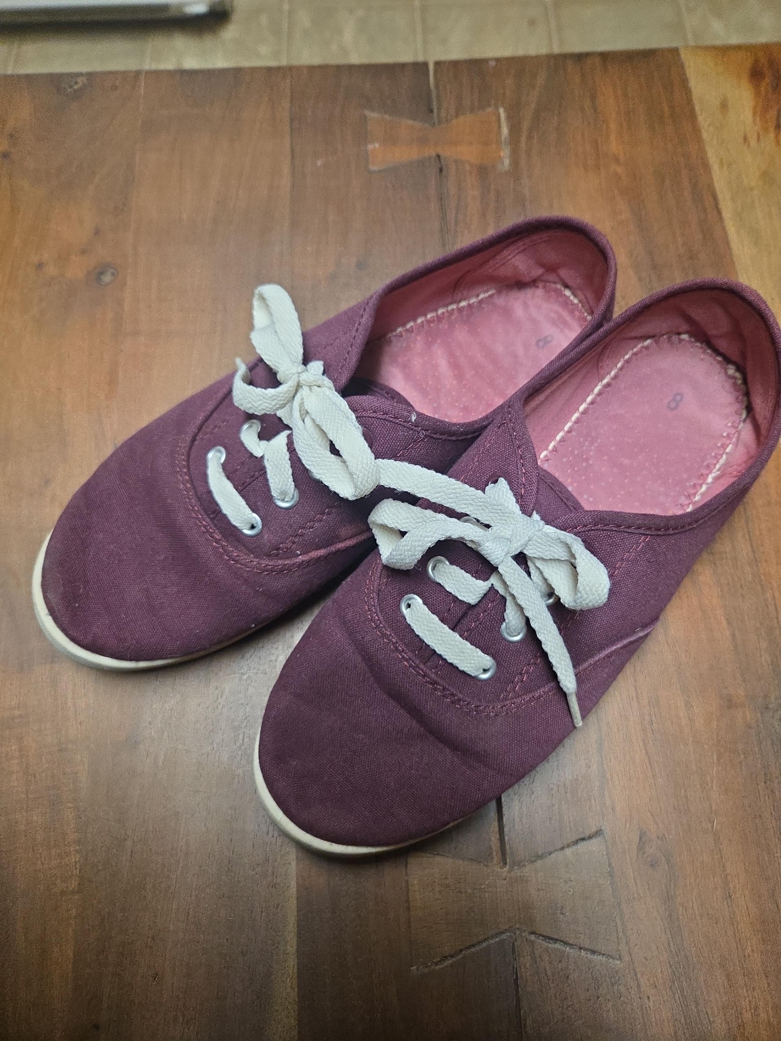 Time n Tru Maroon Slip On Shoes Size 8