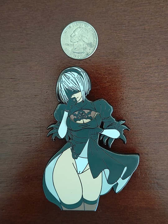 2B Nier Automata Magnetic Top Enamel Pin
