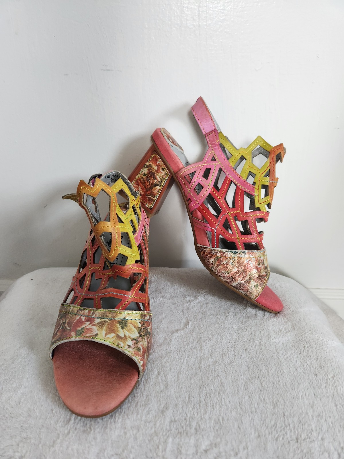 L'artiste Spring Step Leather Sandals 36 Artisan Platform Sanstar Peach Floral