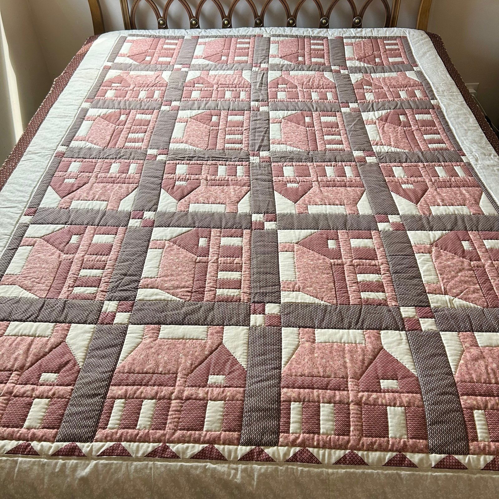 Vintage 93 Hand Made Quilt School House Farmhouse Amish Style Full Size Quilted