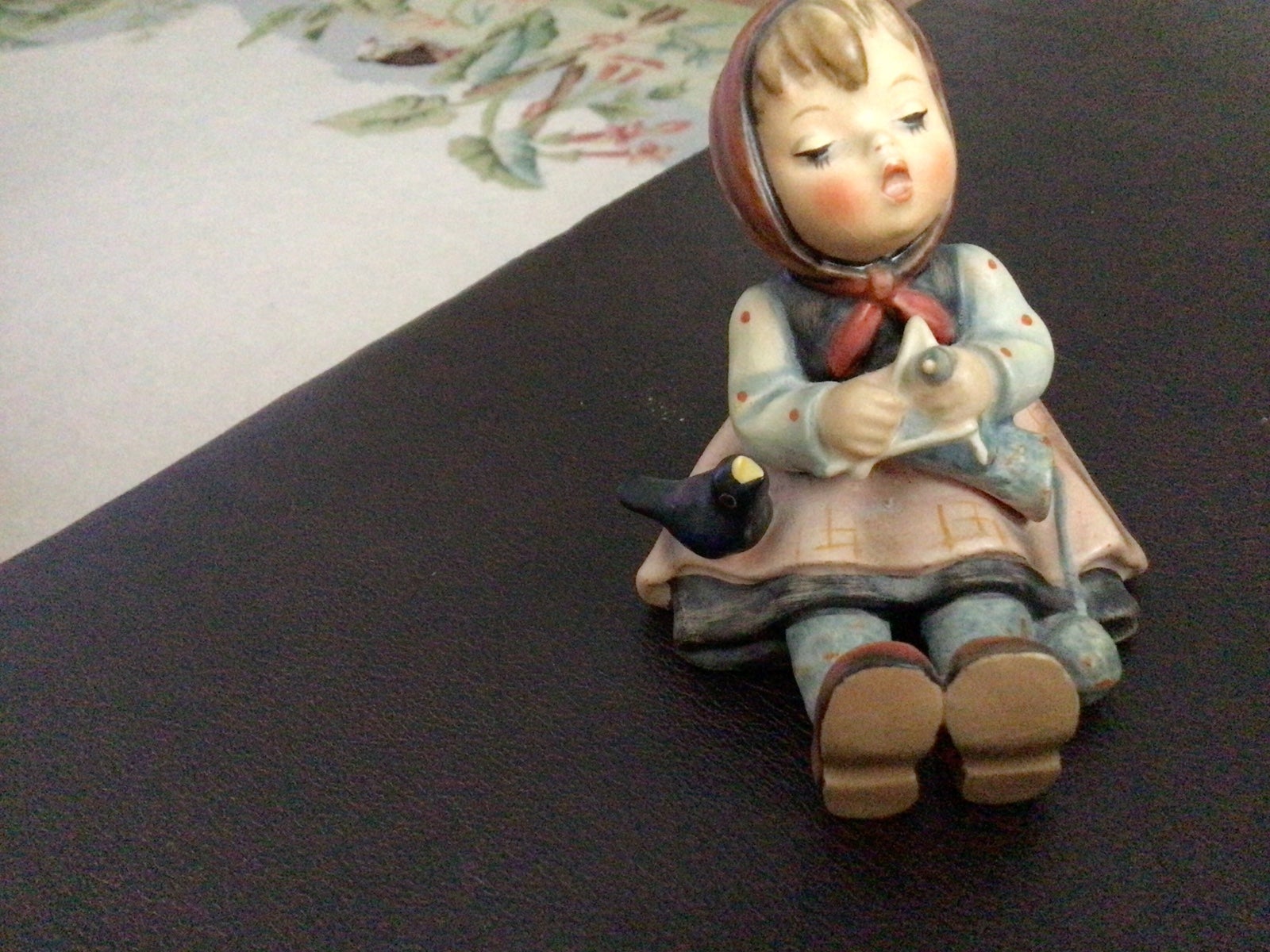 Goebel sitting girl
