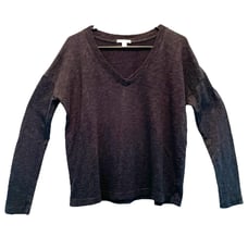 James Perse Drop Shoulder Cotton Blend Long Sleeve V-neck Knit Top