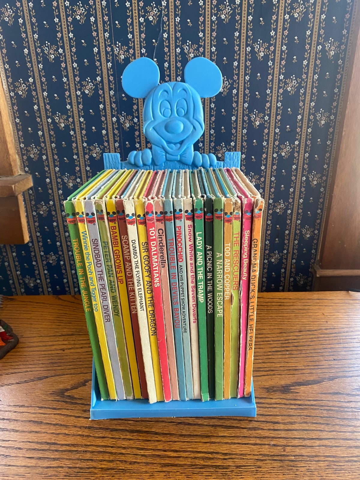 1975 Walt Disney wonderful world of reading book lot with Mickey Mouse holder