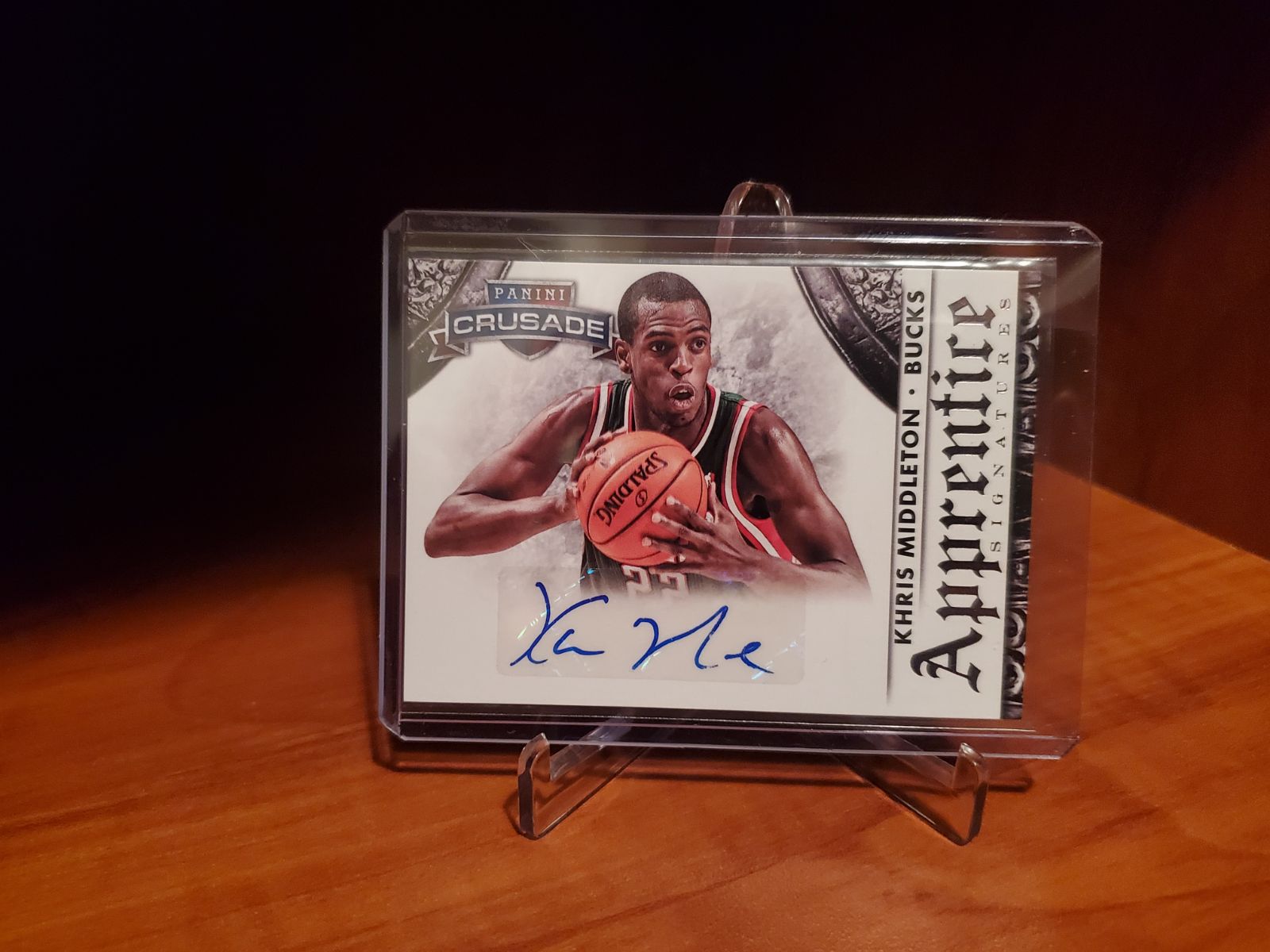 2014 Panini Crusade Khris Middleton Auto