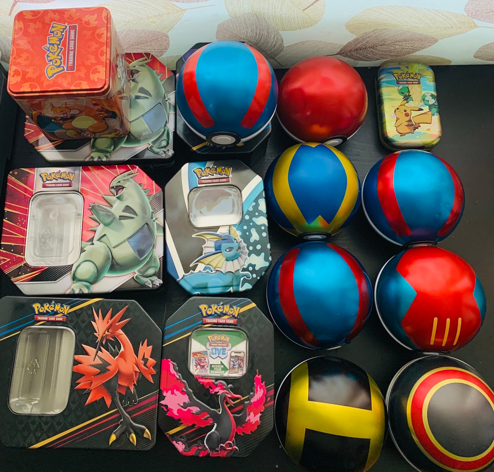 Pokemon Empty Tins And Pokémon Balls 16 In Total