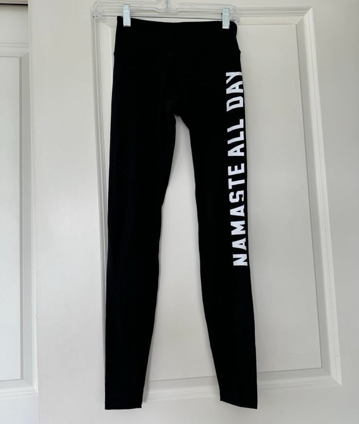 Black yoga leggings workout pants