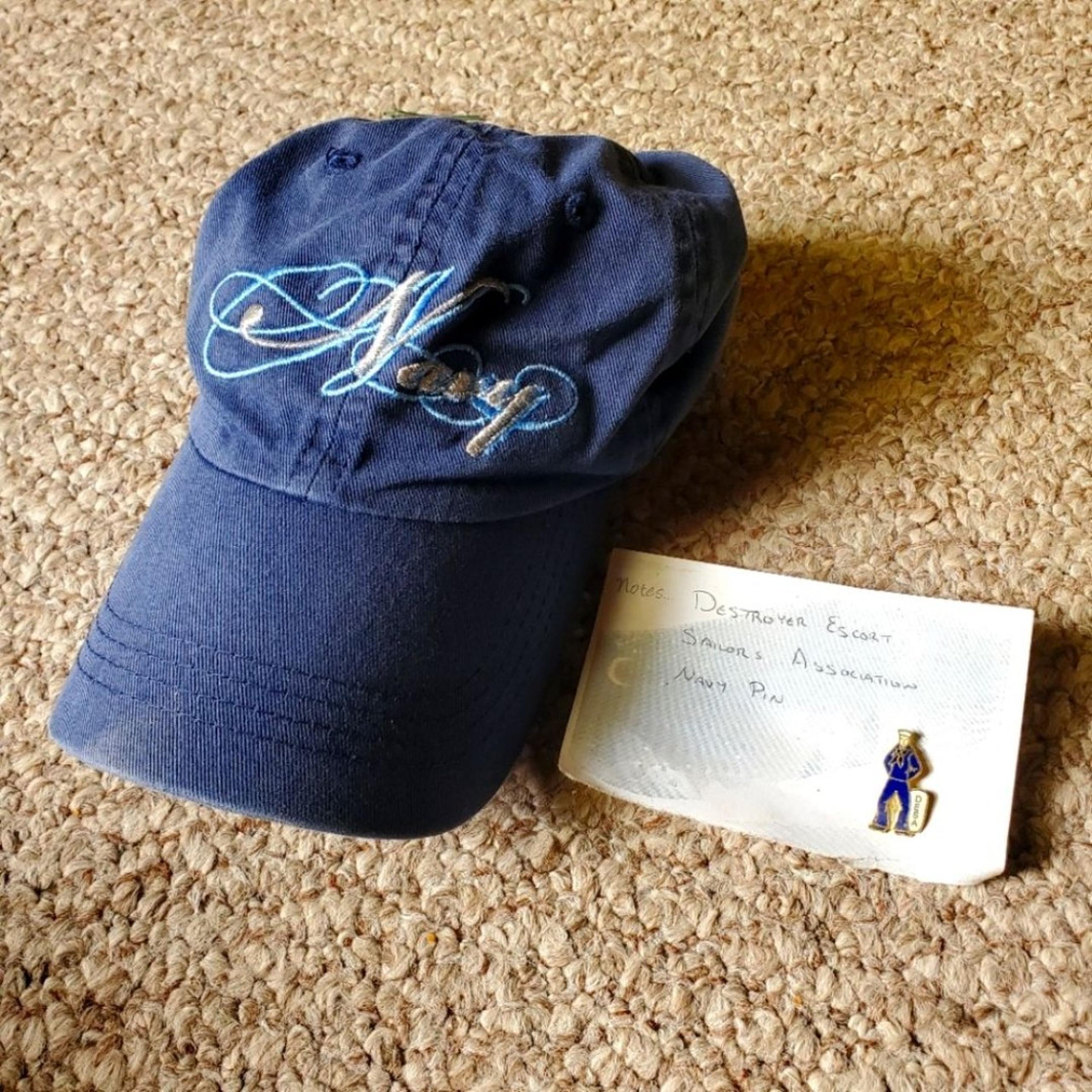 Navy Naval Destroyer Escort Sailors Association Pin and Baseball Cap ML Caps