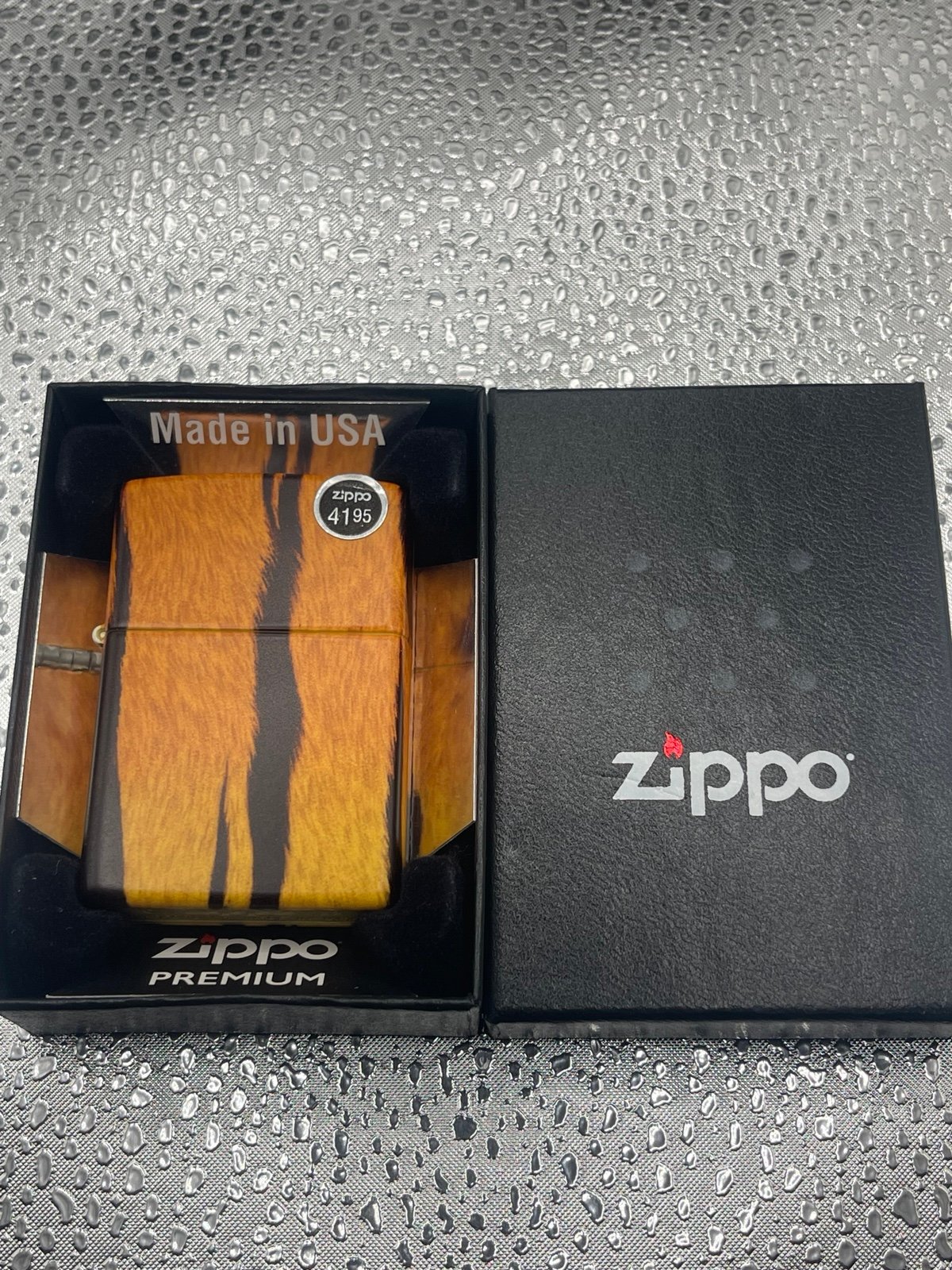 Tiger Premium Zippo