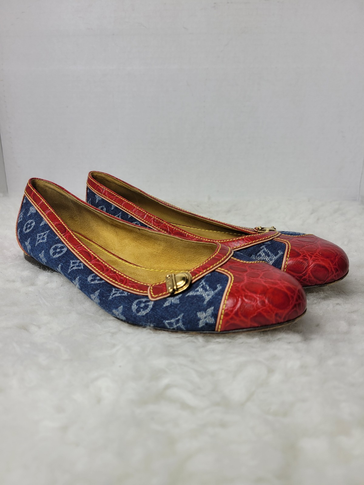Louis Vuitton Womens Ballet Flat Size 36 EUR 6.5 US Monogram Denim Red Croc