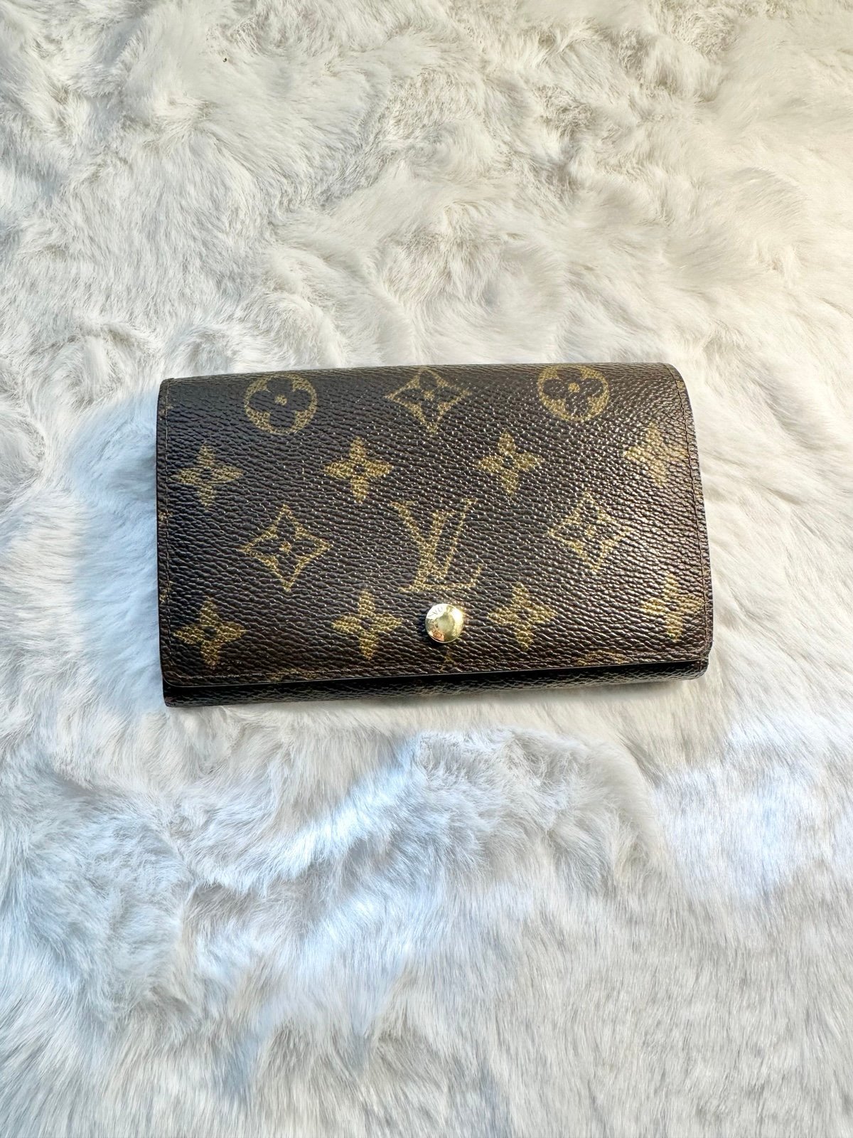 Louis Vuitton Monogram Porte Monnaie Tresor Wallet