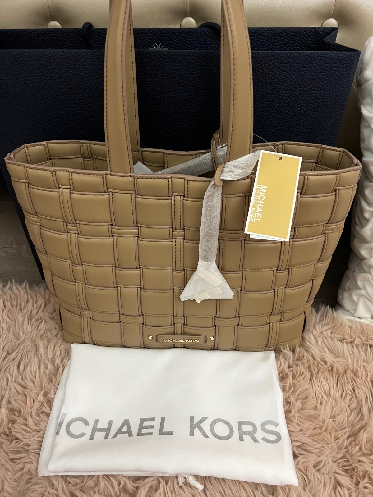 Michael Kors Ivy Woven Leather Medium East West Tote Shoulder BAG Tan New W/Tag