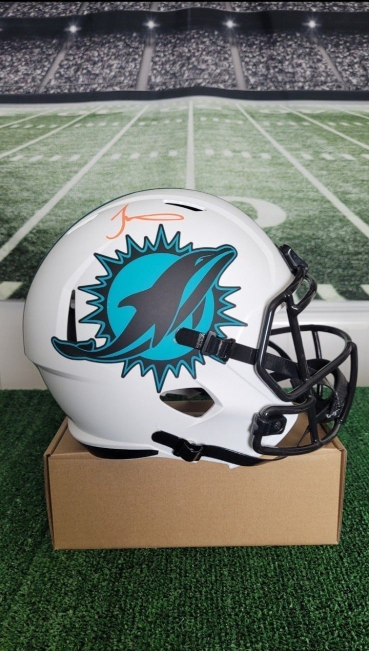 Tyreek Hill Signed Full Size Helmet