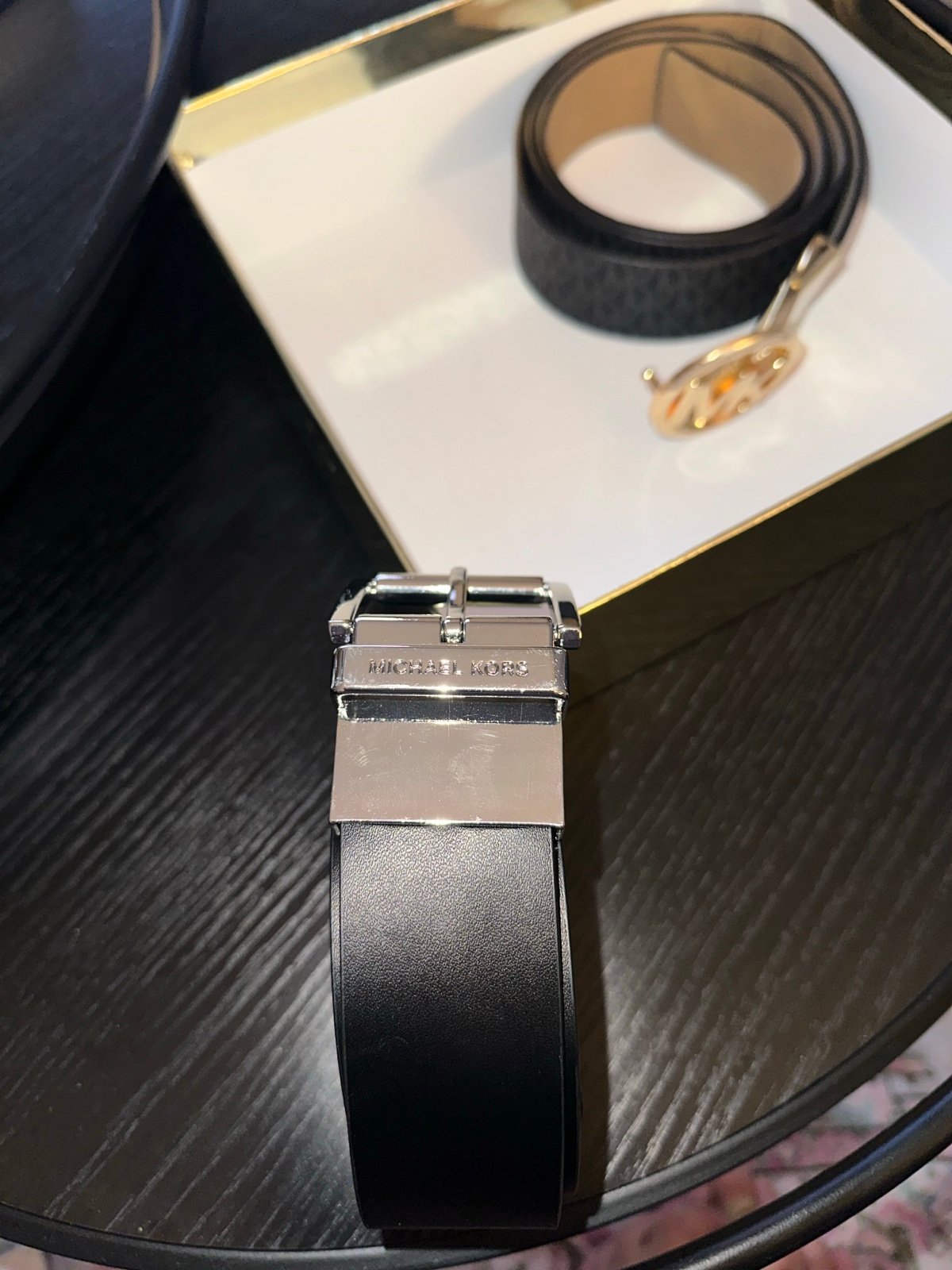 michael kors watch accessories