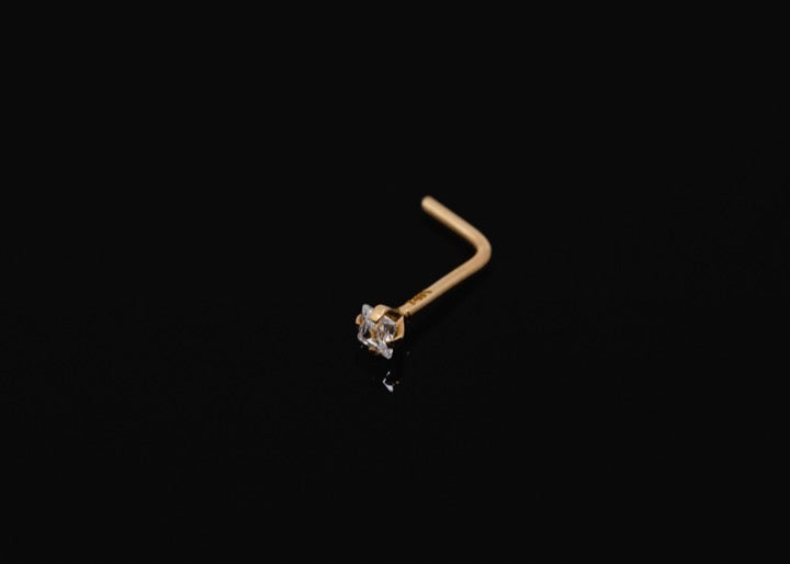 Solid 14kt Gold Nose Piercing with a CZ princess cut 20g Solid Gold New