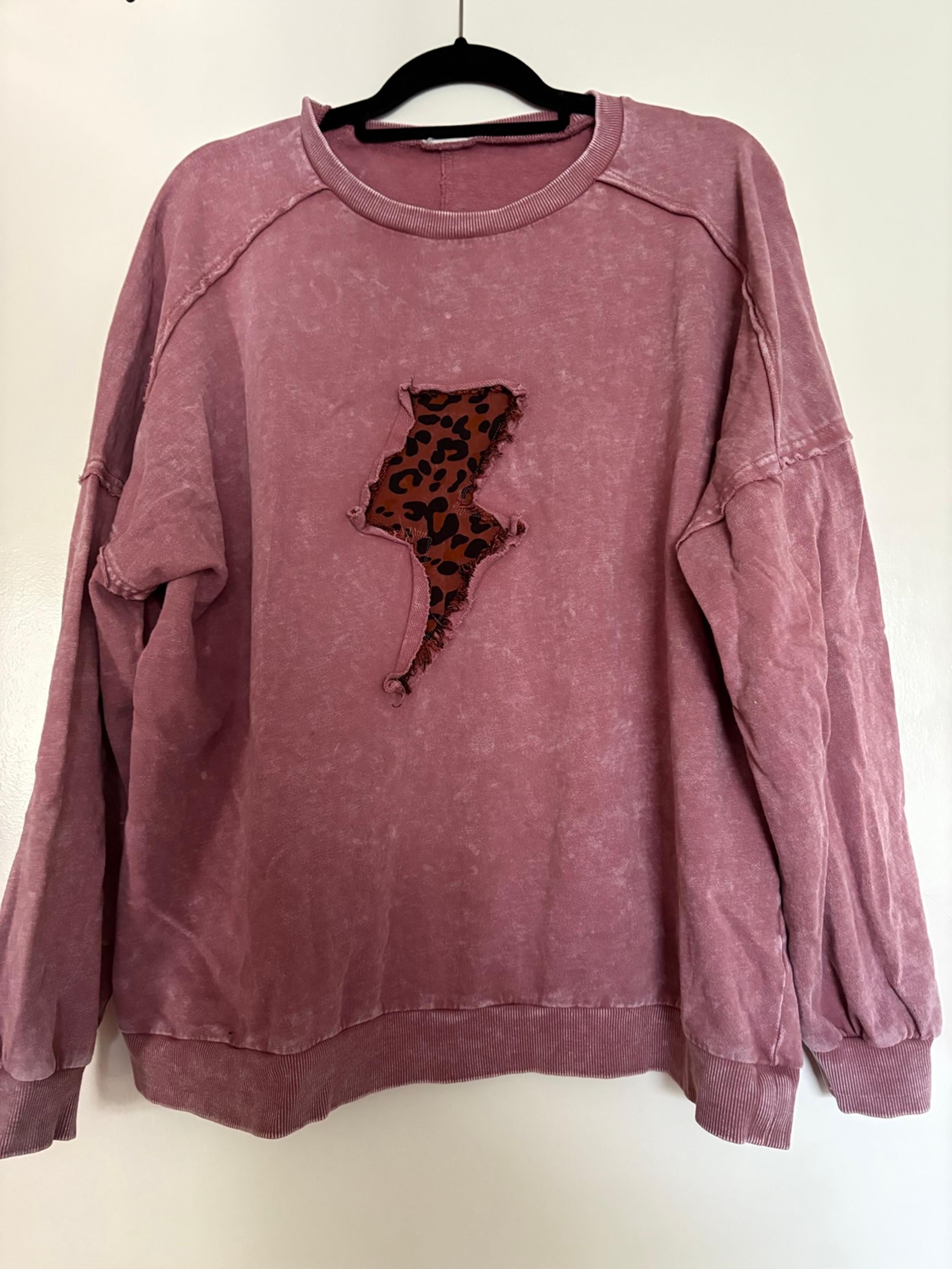 EASEL Sweatshirt size Large