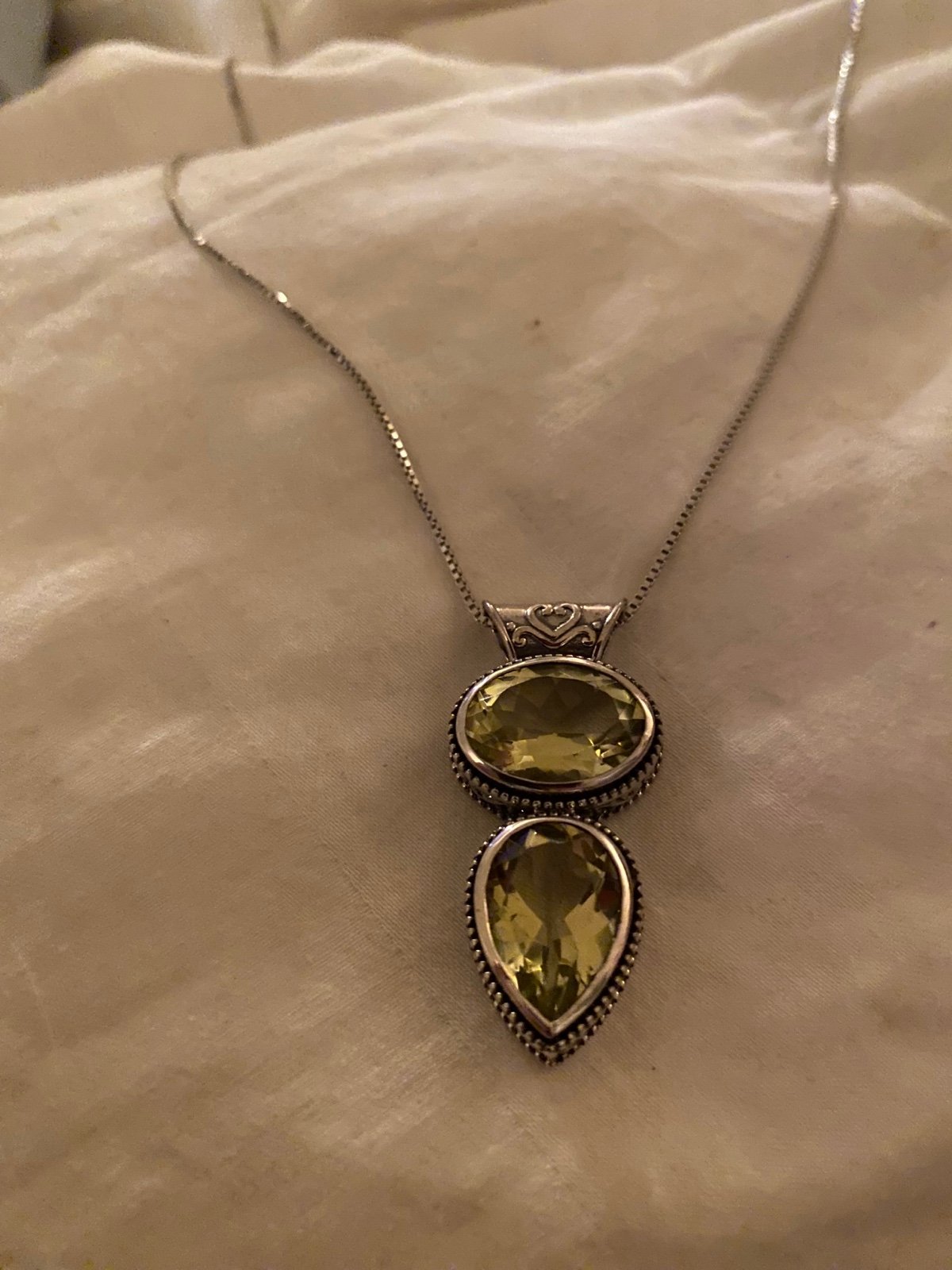 Artisan Crafted Ouro Verde Quartz necklace - new!