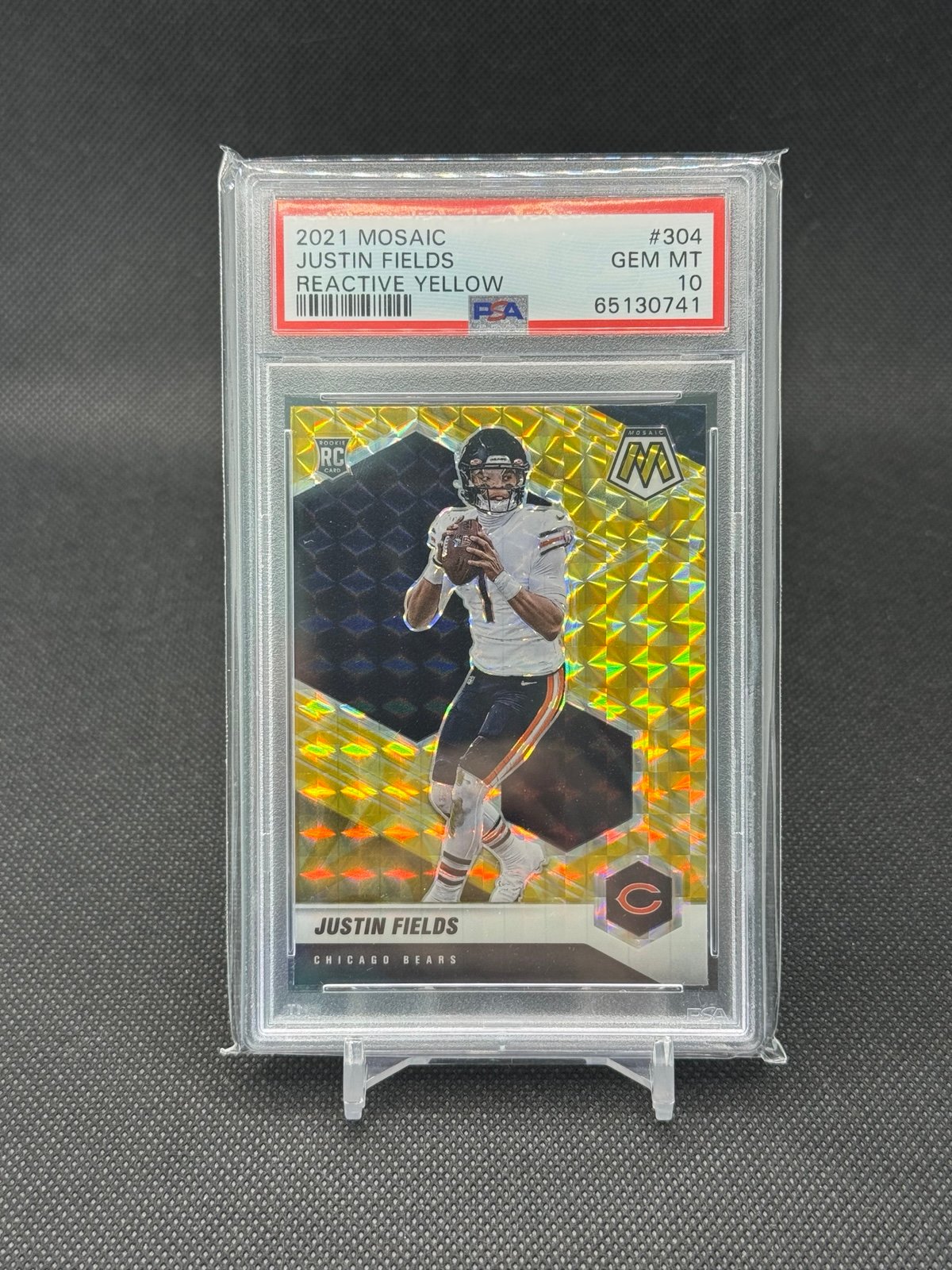 PSA 10 2021 Panini Football Justin Fields #304 Reactive Yellow
