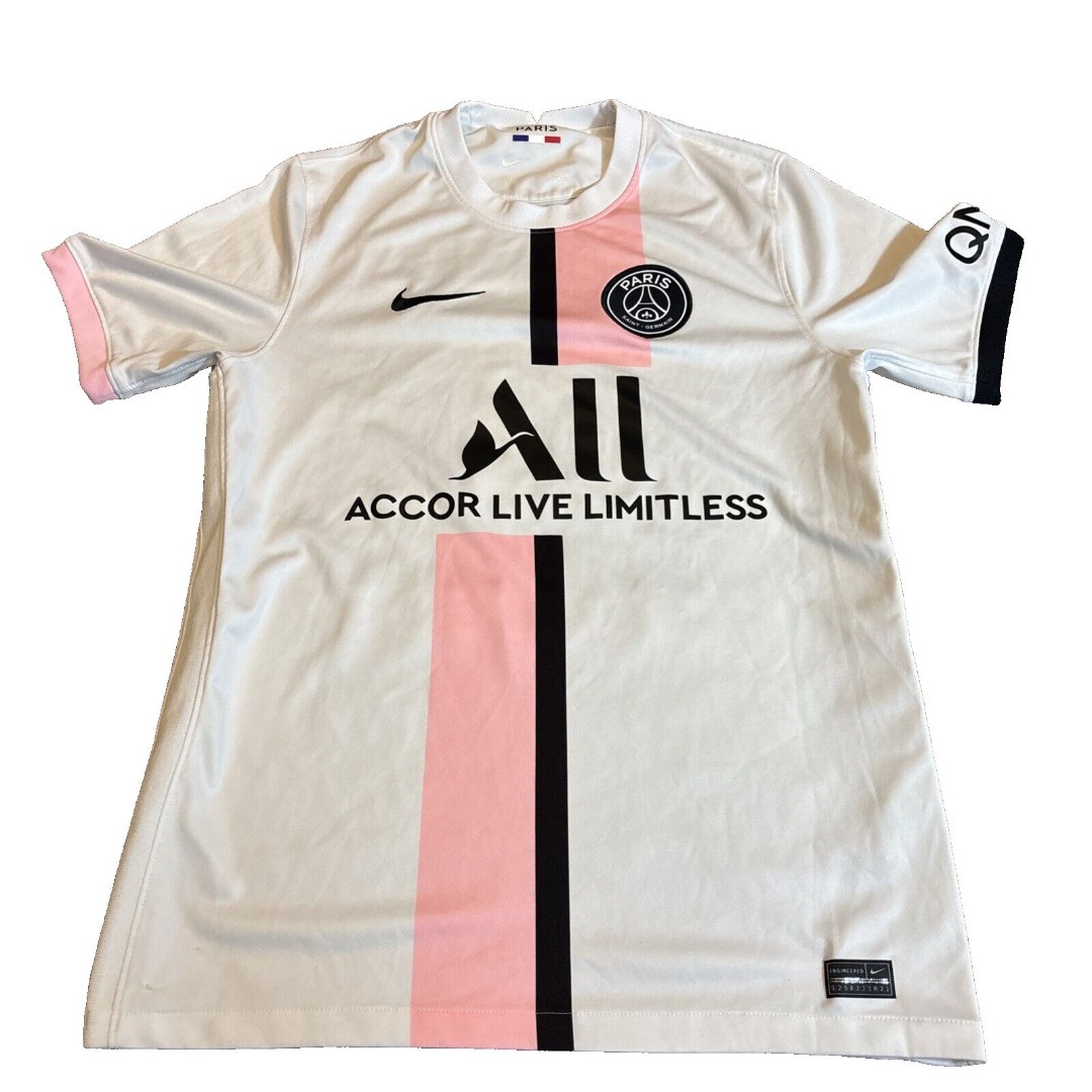 NIKE PARIS PSG 2021/22 JERSEY #4 Sergio Ramos player - (Last sold for 75)