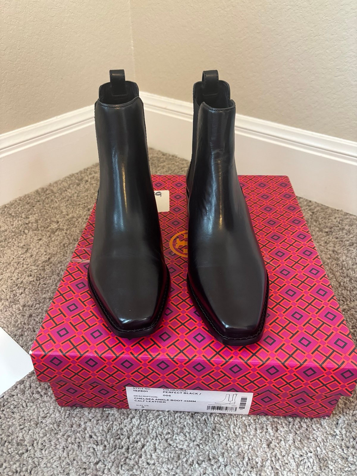 【TORY BURCH】Chelsea レザー アンクルブーツ Tory Burch leather Chelsea boot sz 8