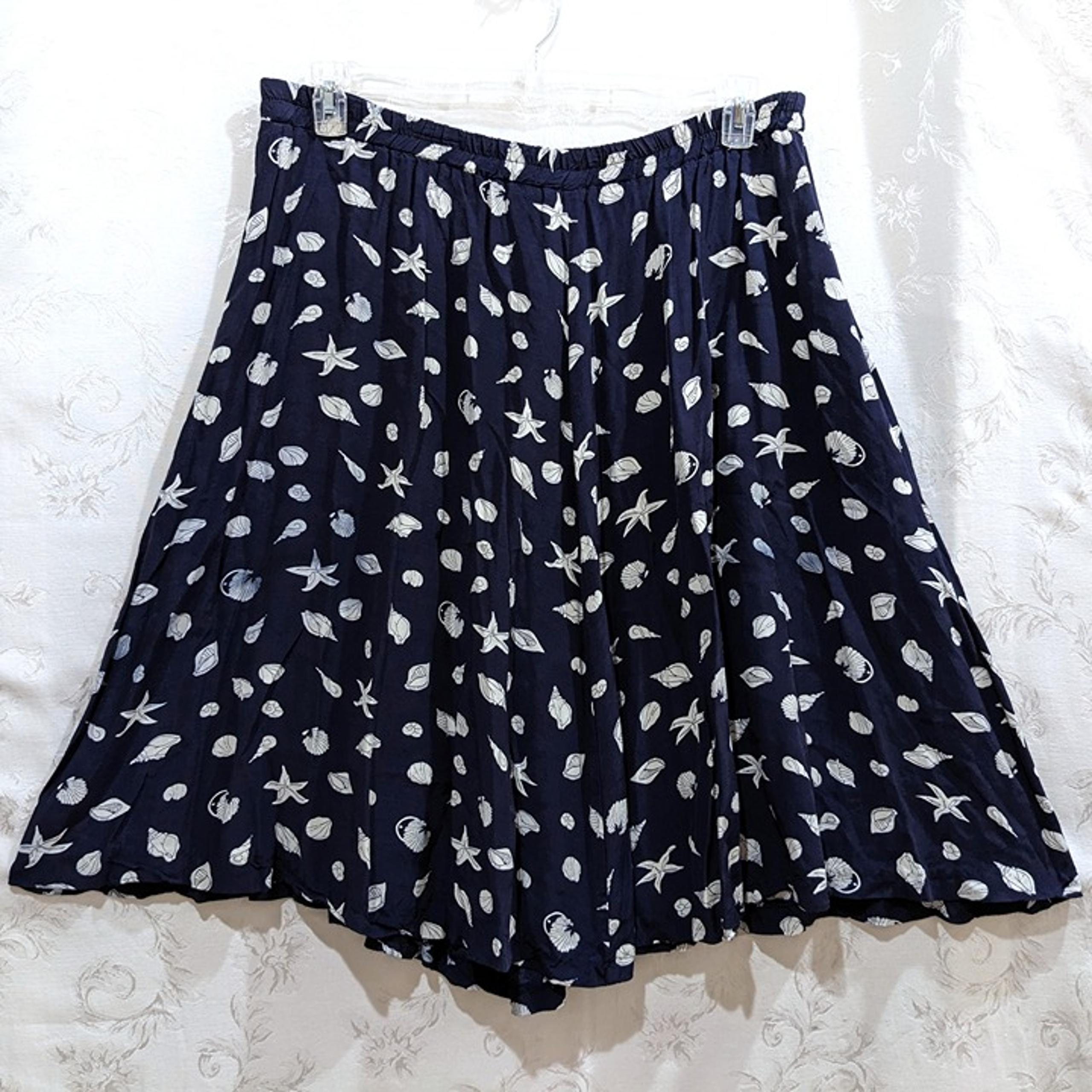 Vintage 80s Ocean Seashell Navy Skirt 22W Flowy Nautical Boho Starfish Sea Beach